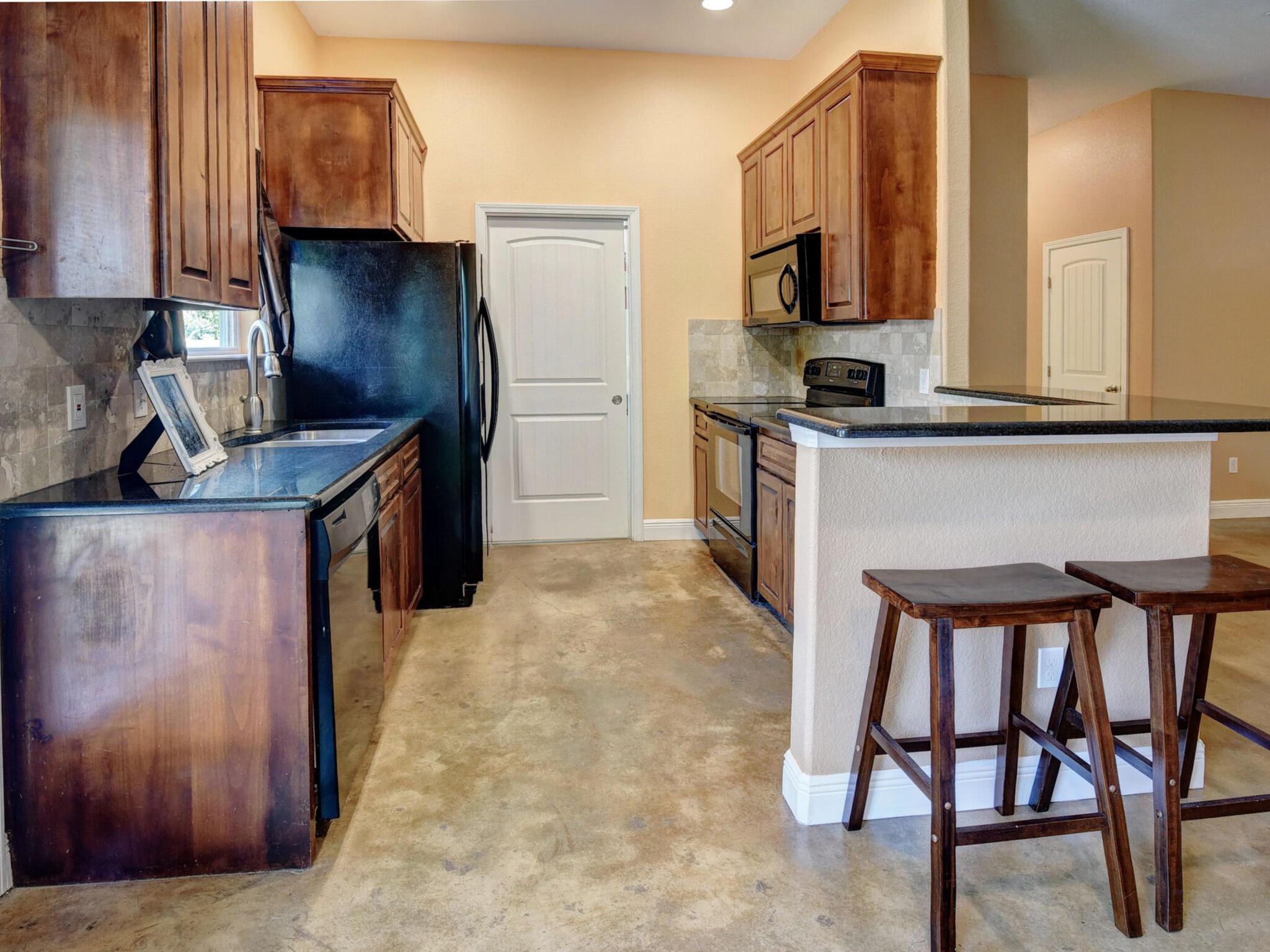 148 Puu Waa Waa Ln, Bastrop, TX 78602