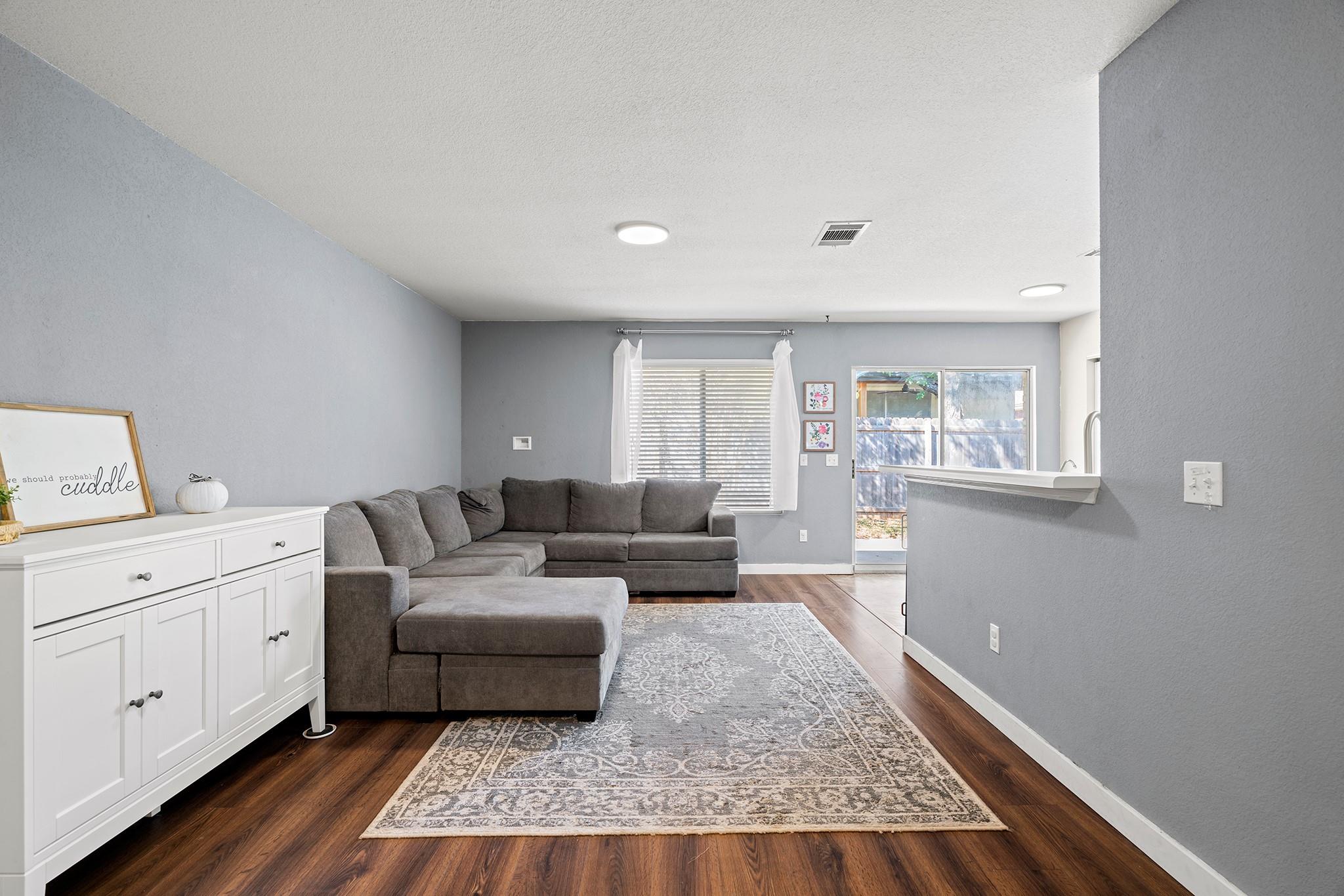 20804 Trotters Ln, Pflugerville, TX 78660