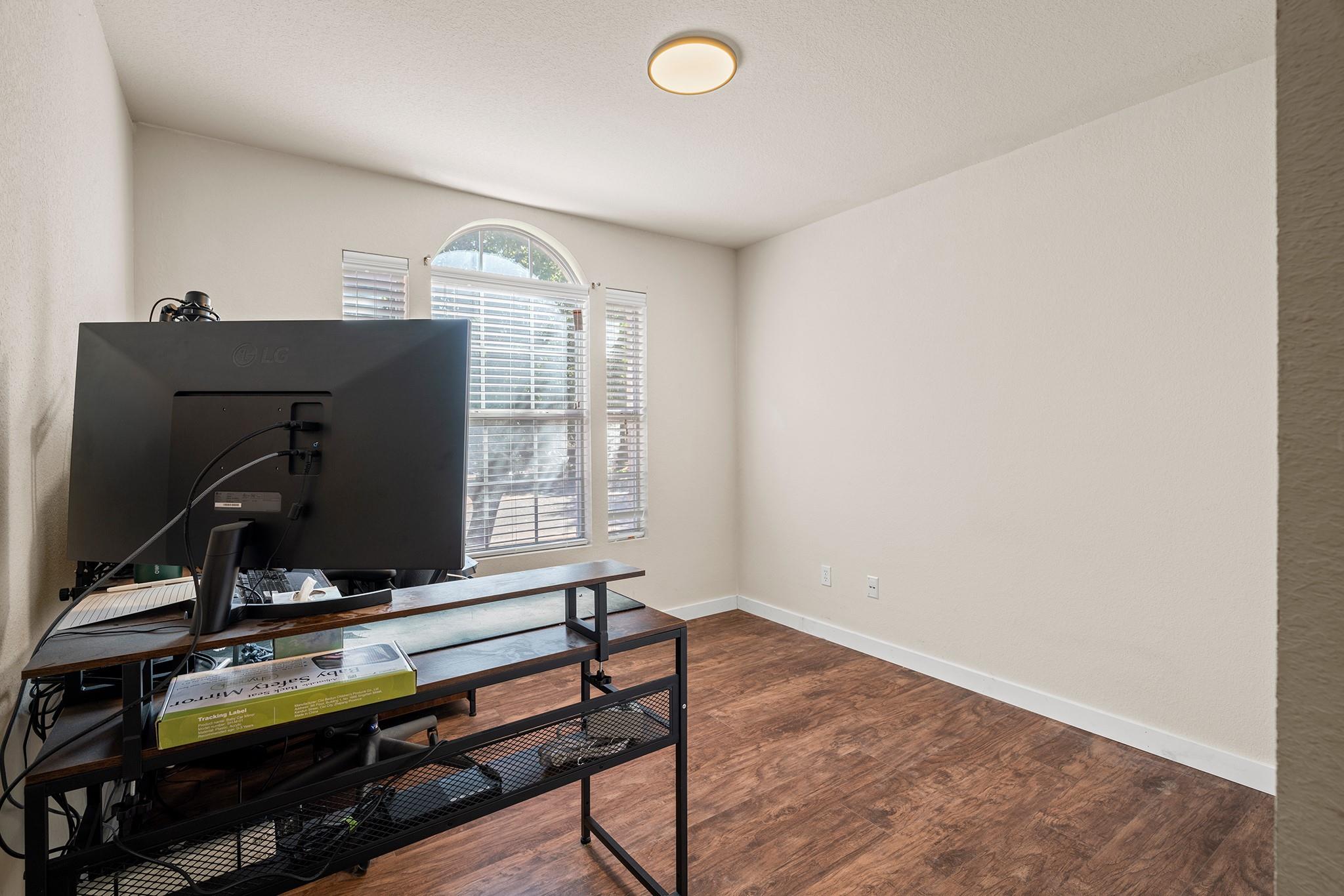 20804 Trotters Ln, Pflugerville, TX 78660