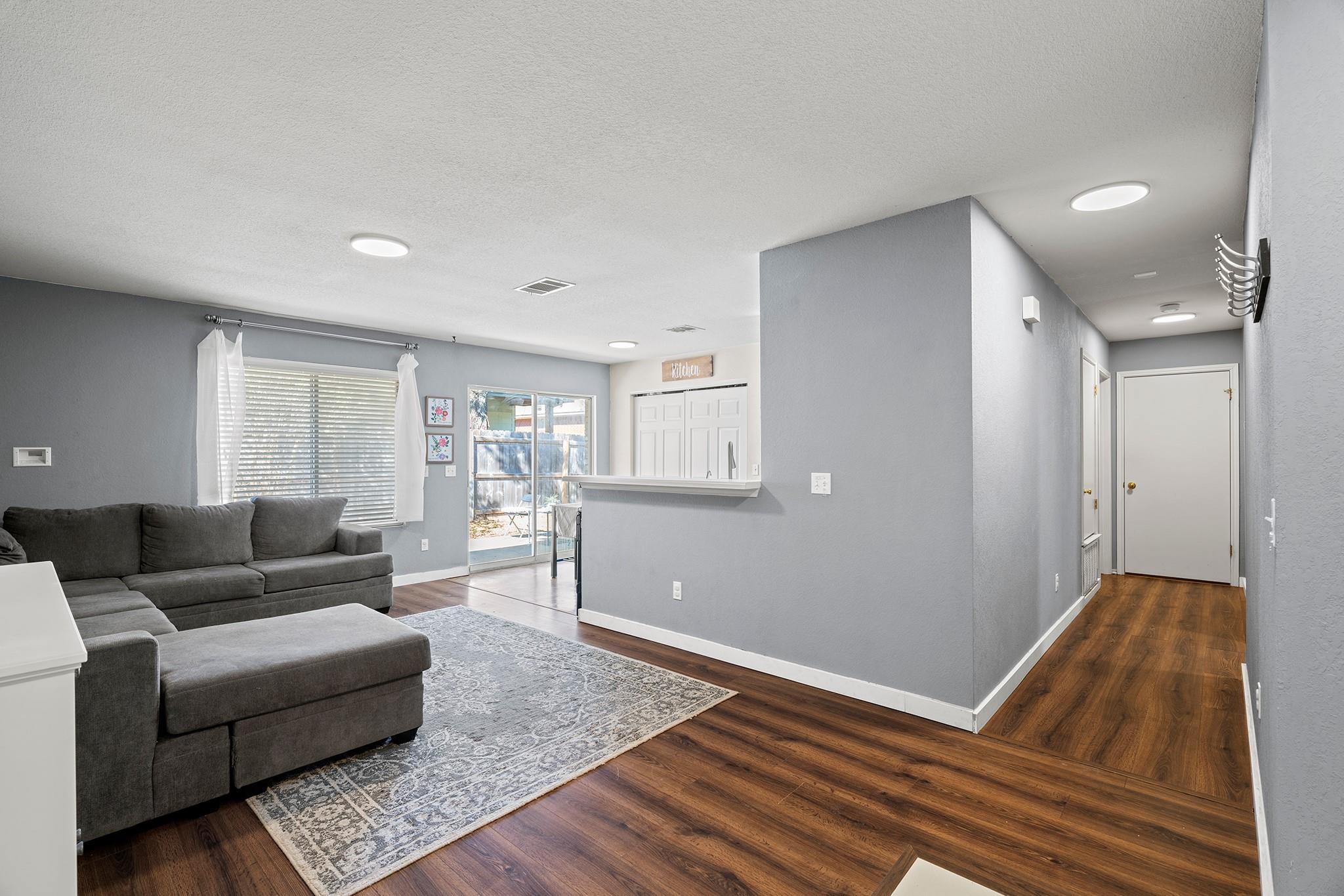 20804 Trotters Ln, Pflugerville, TX 78660