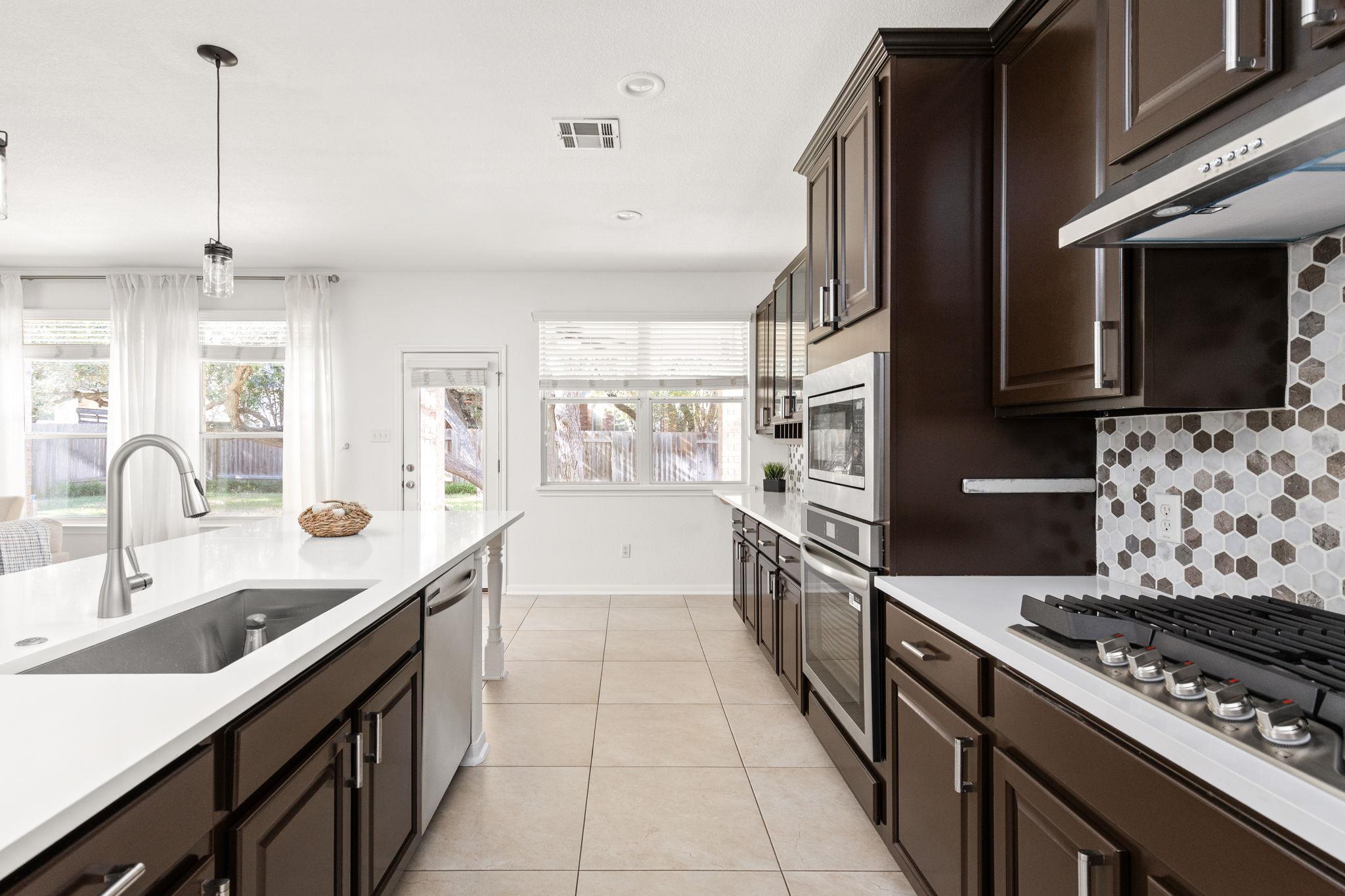 3404 Sophora Ct, Round Rock, TX 78681