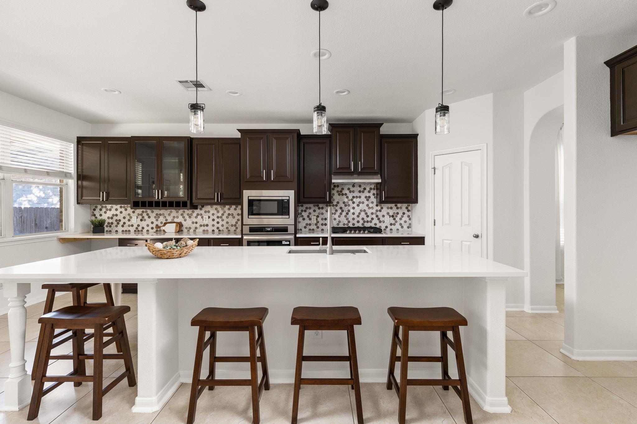 3404 Sophora Ct, Round Rock, TX 78681