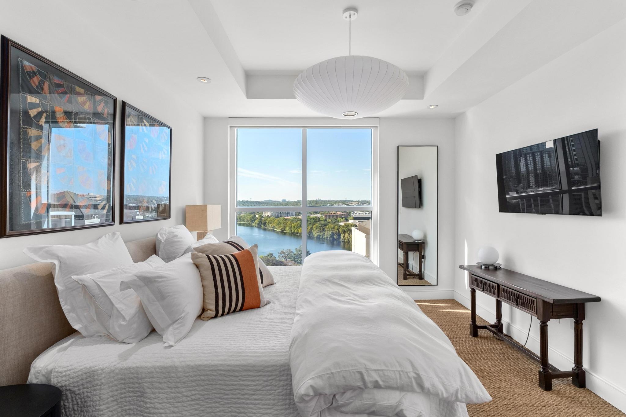 98 San Jacinto Blvd # 1201, Austin, TX 78701