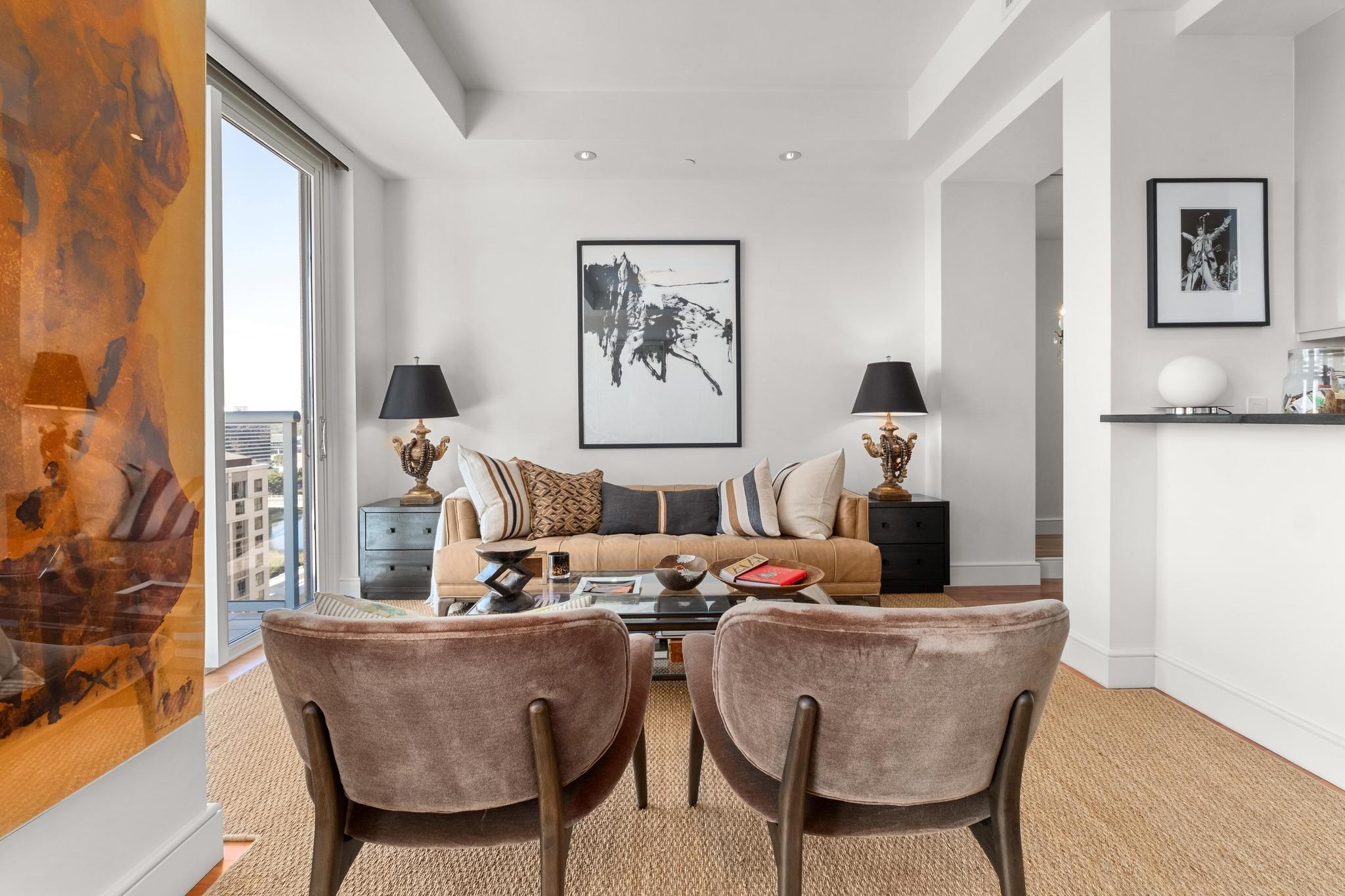 98 San Jacinto Blvd # 1201, Austin, TX 78701