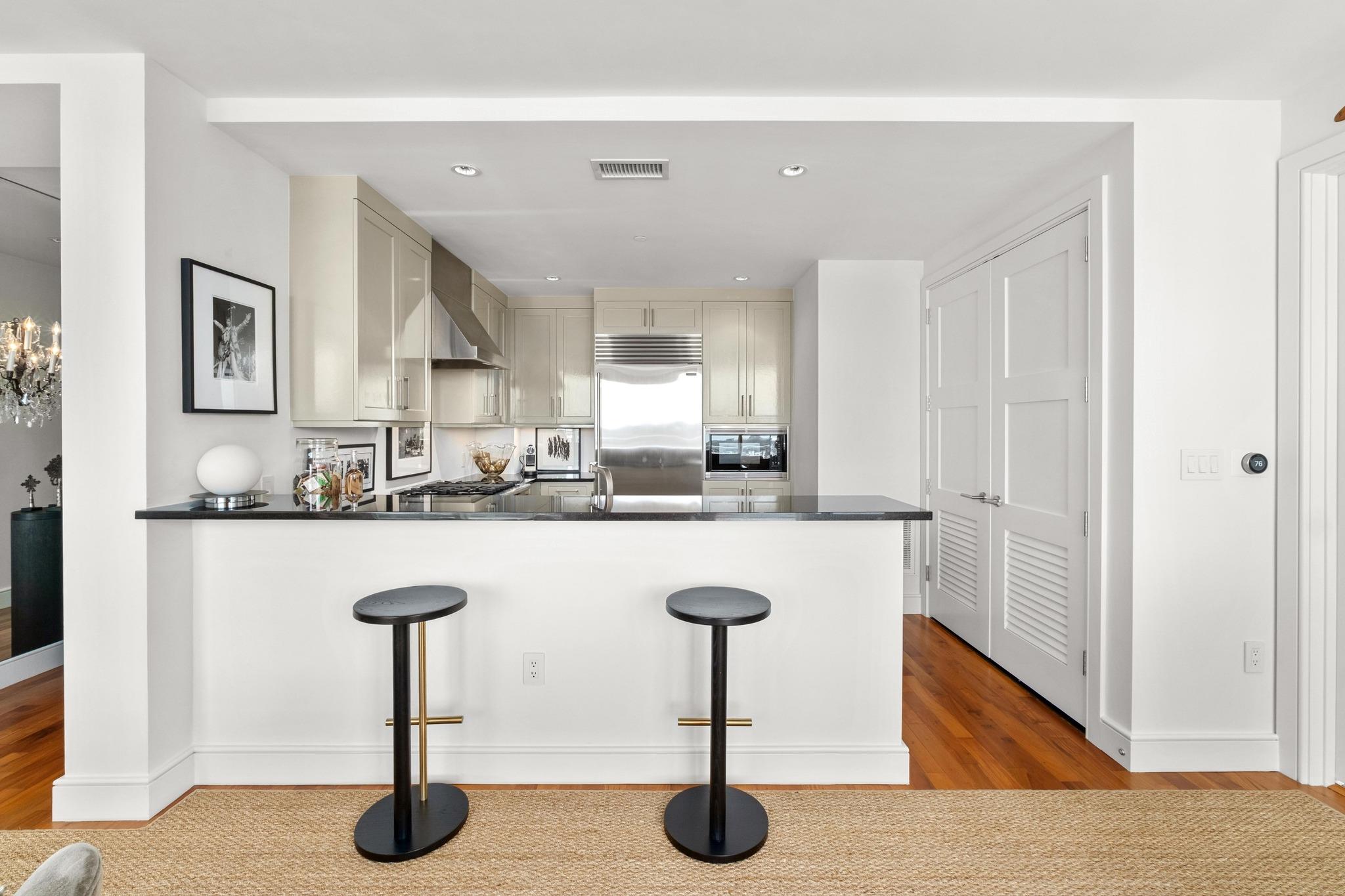 98 San Jacinto Blvd # 1201, Austin, TX 78701