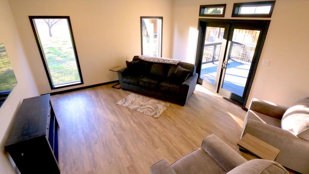 1115 County Road 414, Spicewood, TX 78669