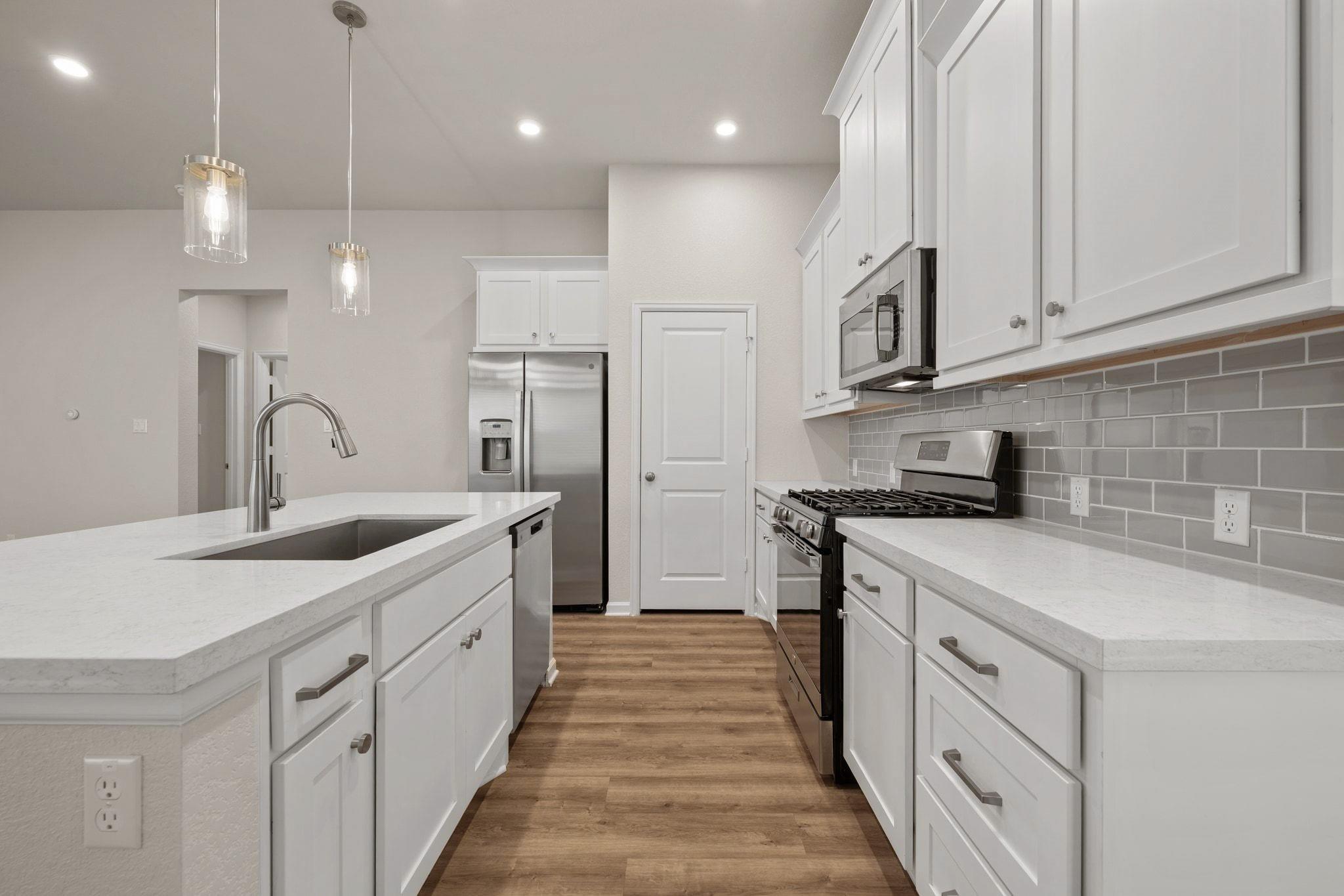 213 Banyon Dr, Liberty Hill, TX 78642