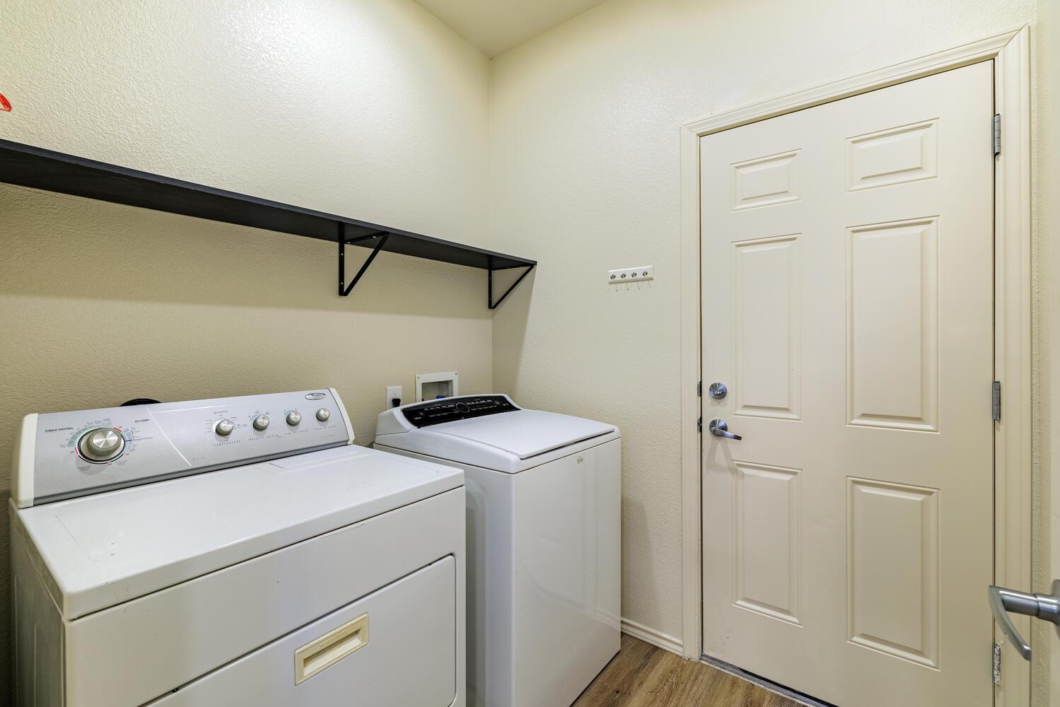 2632 Century Park Blvd # 18, Austin, TX 78727