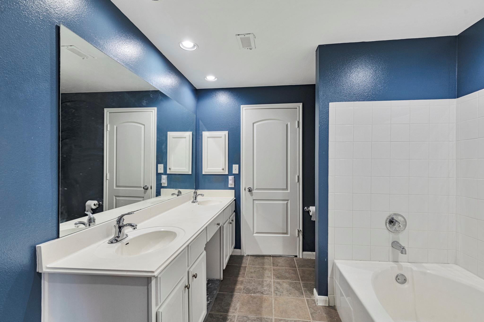 9525 N Capital Of Texas Highway # 124, Austin, TX 78746