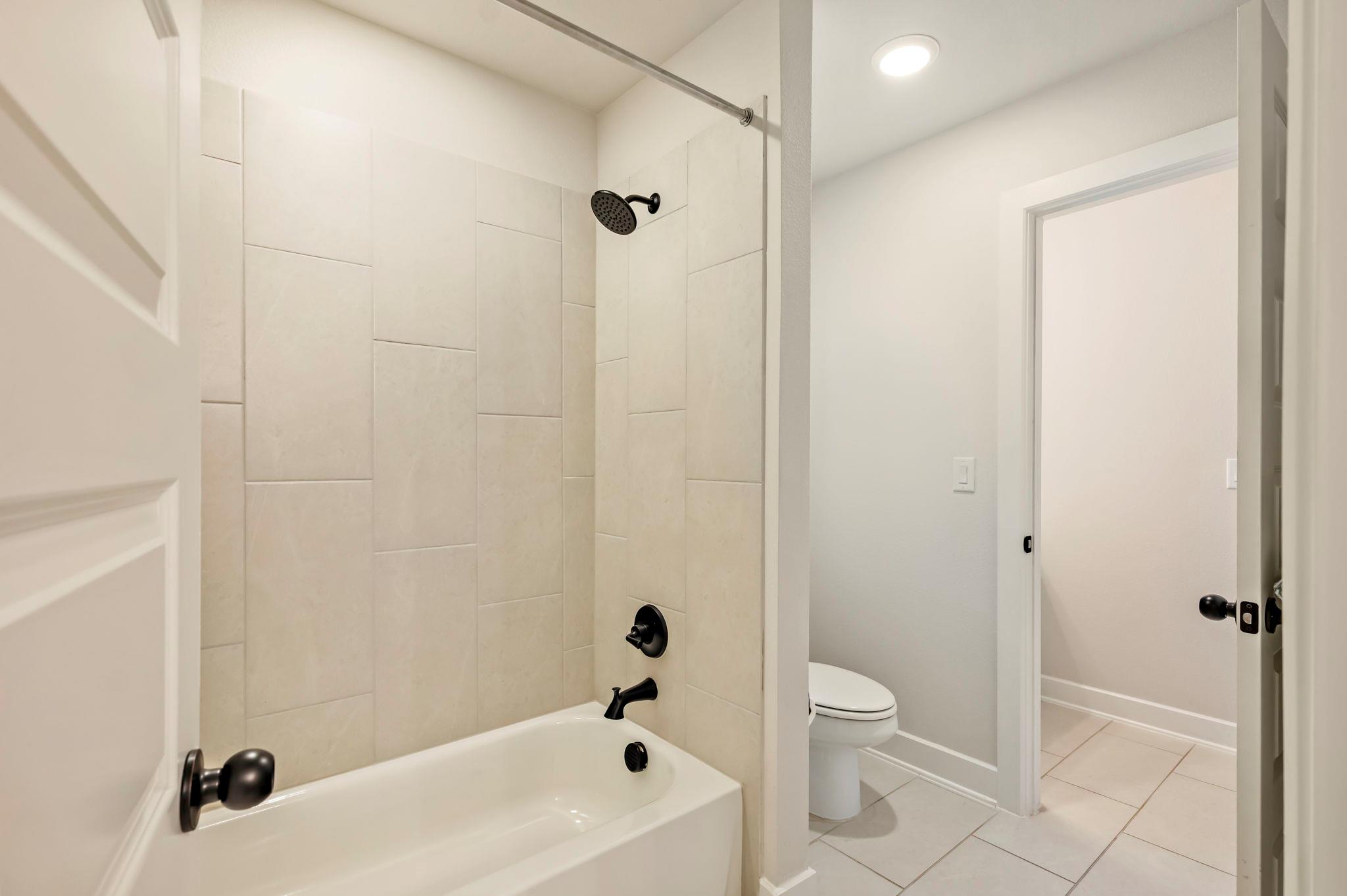 17604 Hattie Trace Trce, Austin, TX 78738