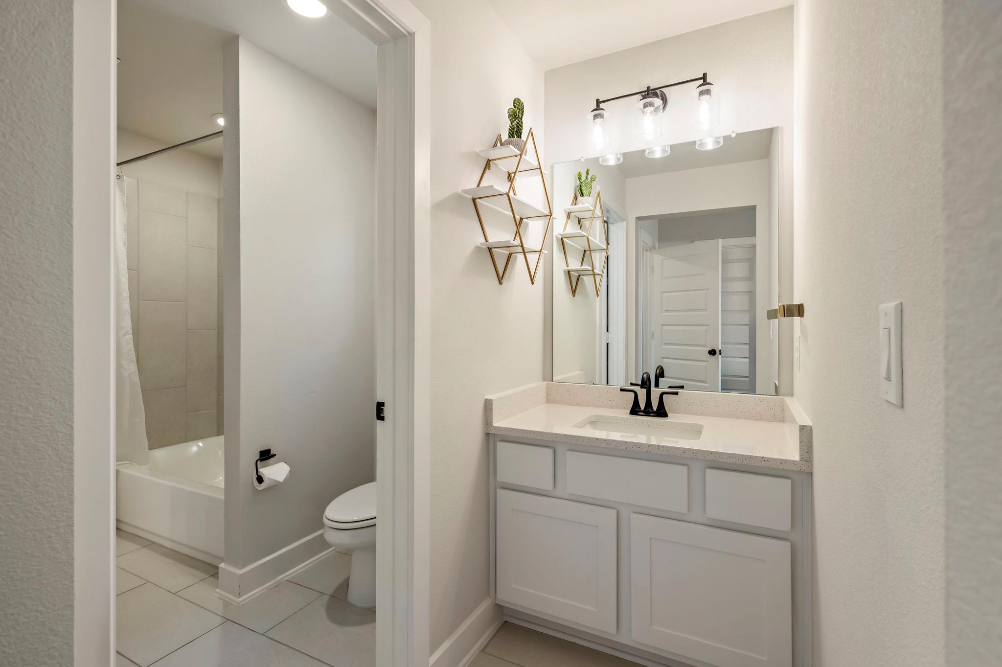 17604 Hattie Trace Trce, Austin, TX 78738