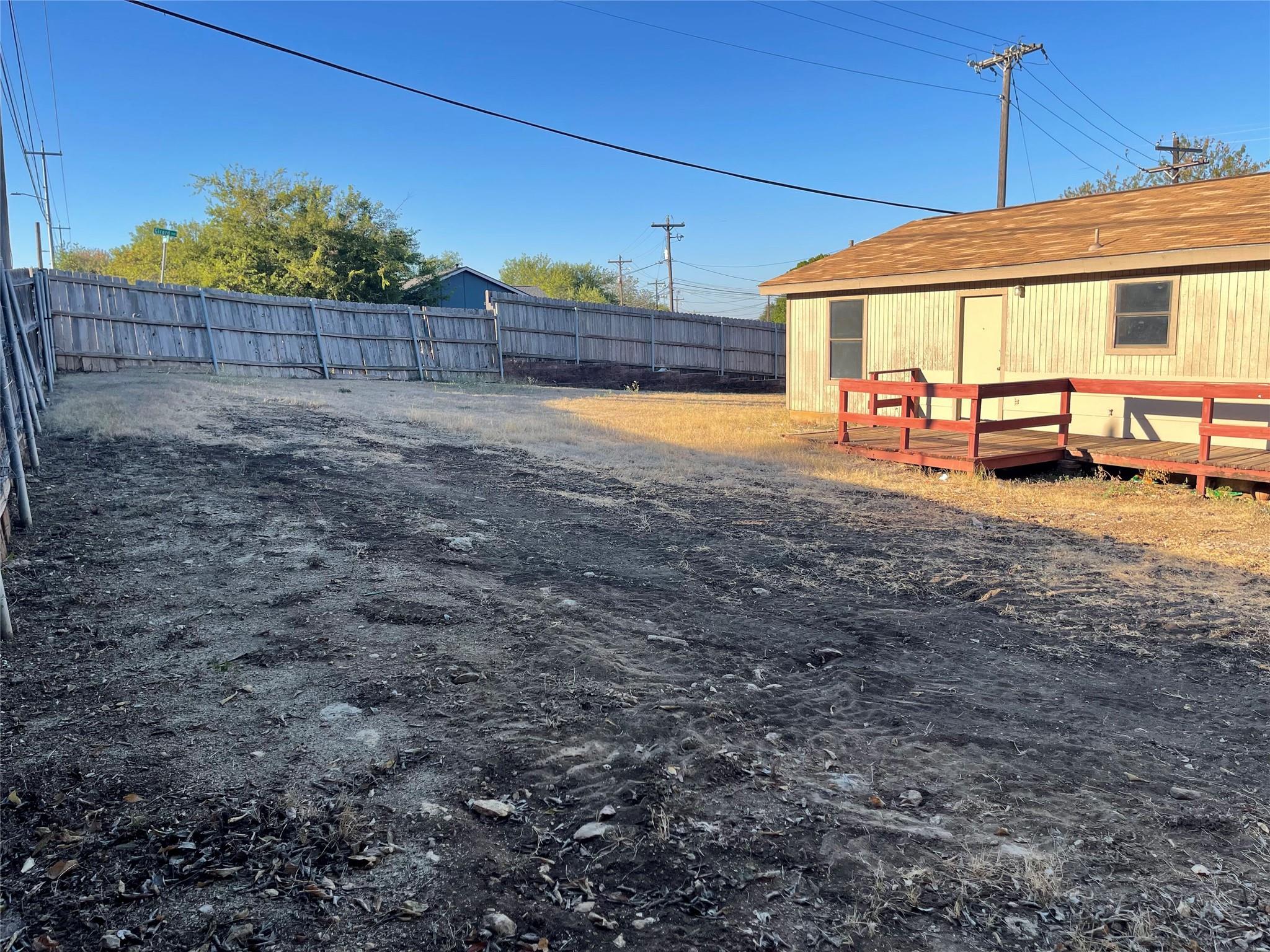 1925 Castle Gate Cir, San Marcos, TX 78666