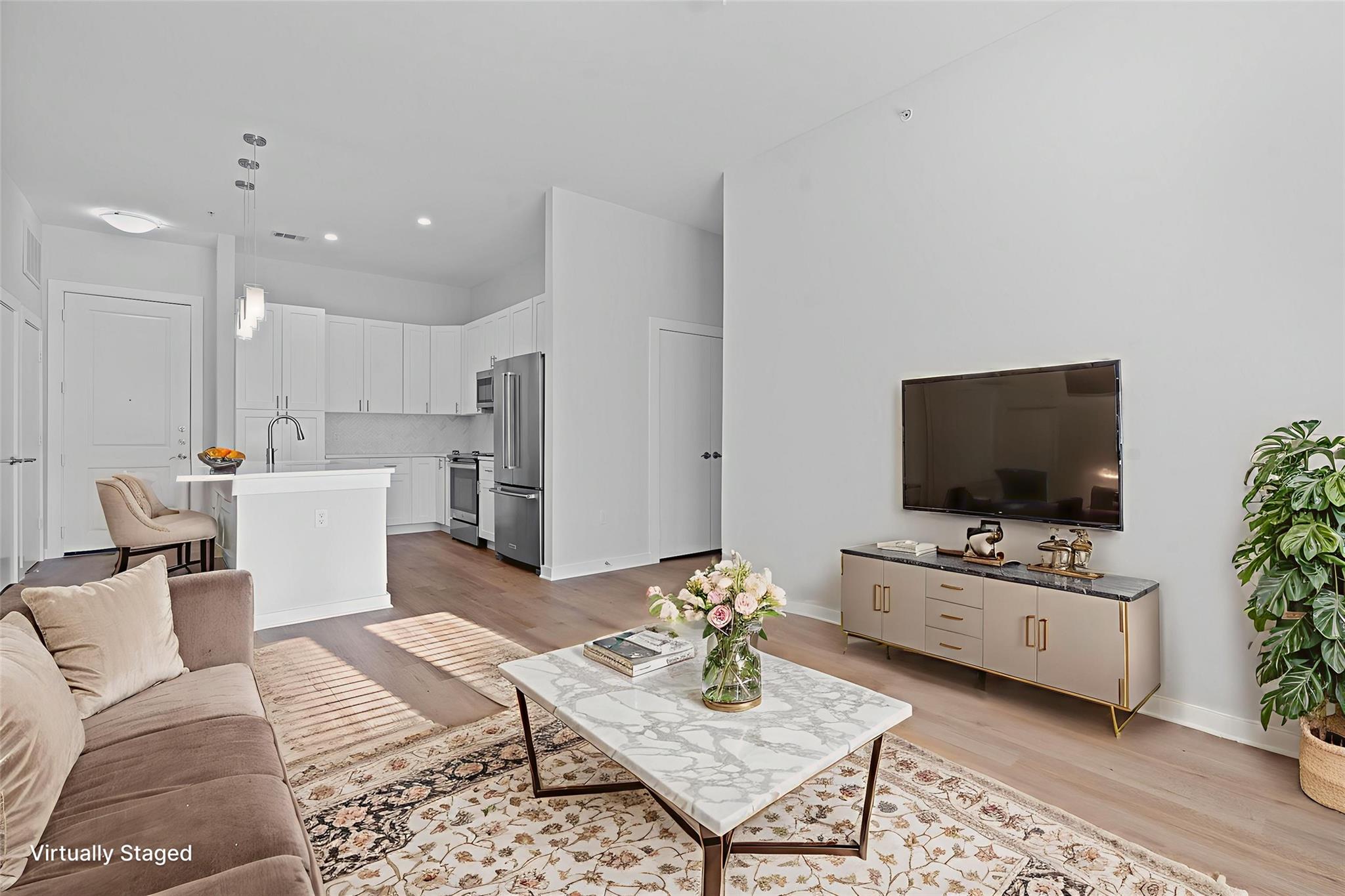 1900 BARTON SPRINGS Rd # 2019, Austin, TX 78704