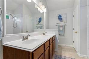 348 Spillway Dr, Kyle, TX 78640