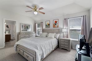 348 Spillway Dr, Kyle, TX 78640