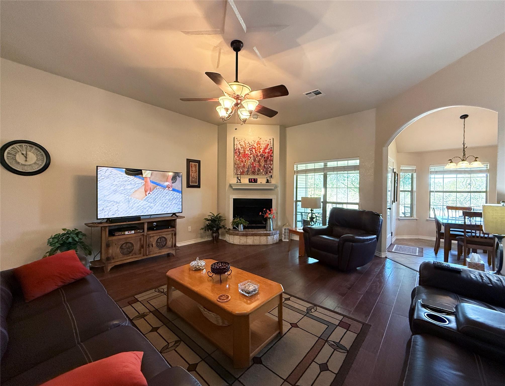 1502 Hamilton St, Burnet, TX 78611