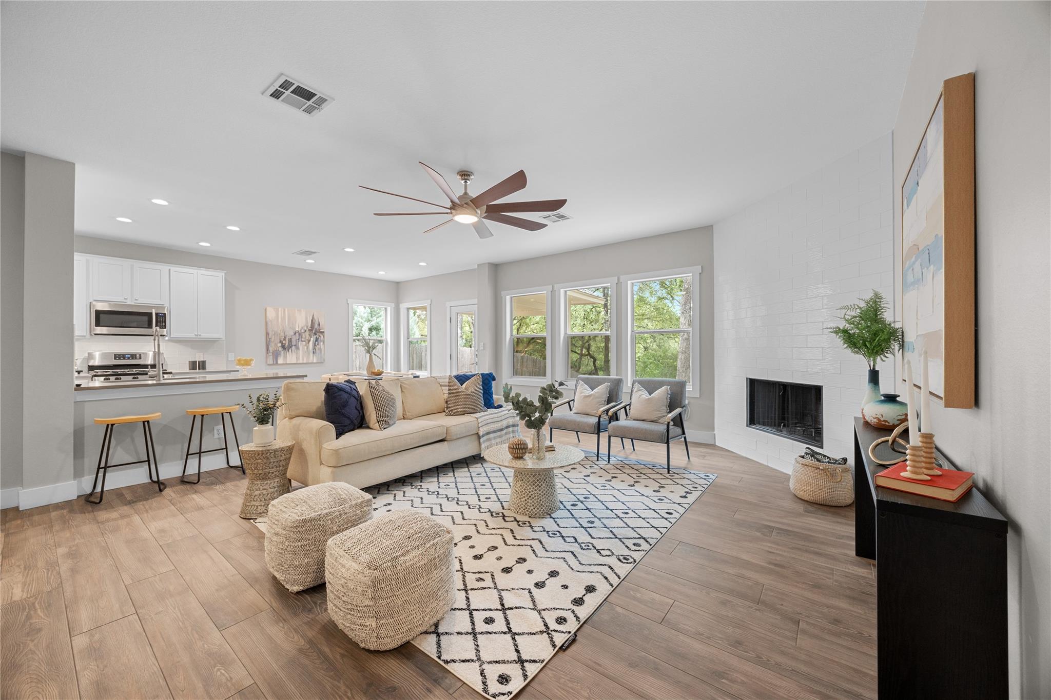 1905 Creek Crest Way, Round Rock, TX 78664