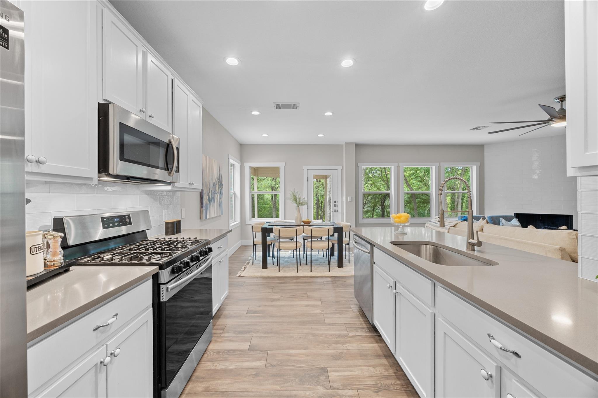 1905 Creek Crest Way, Round Rock, TX 78664