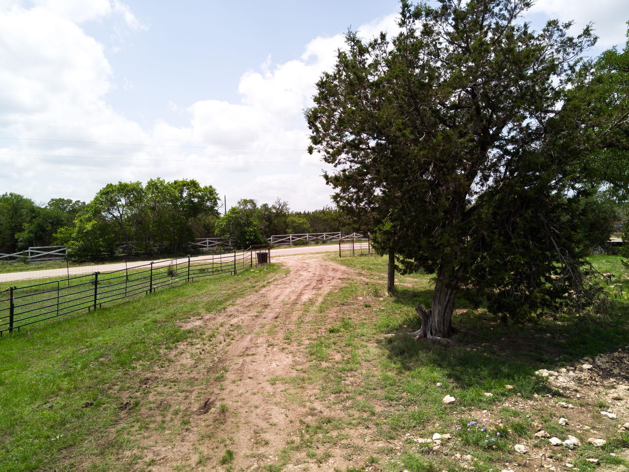 11946 CR 2001, Lometa, TX 76853