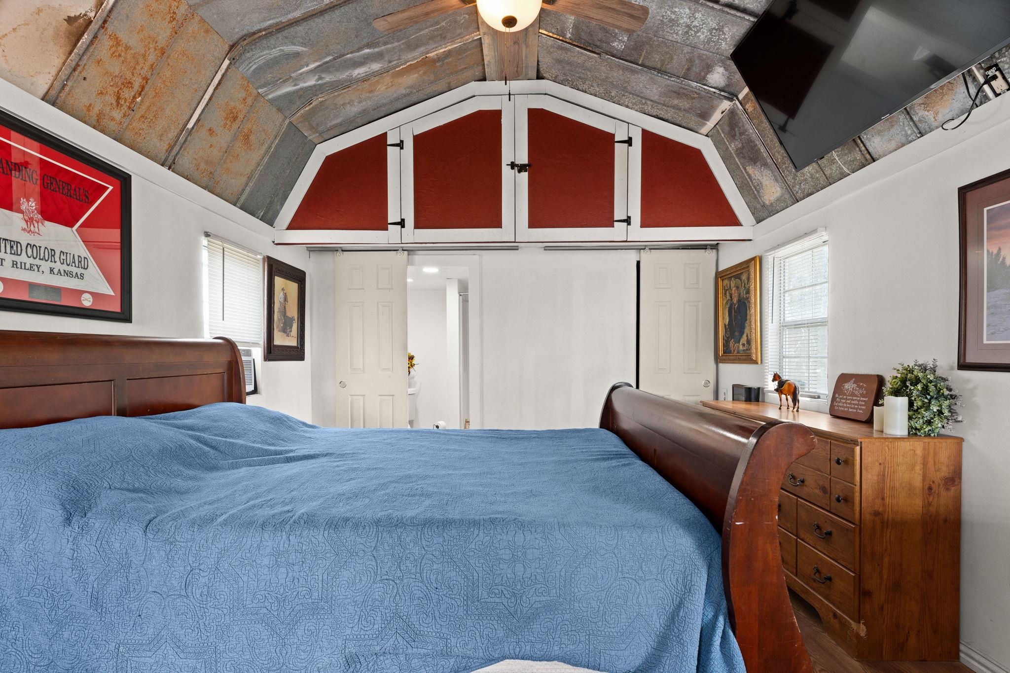 11946 CR 2001, Lometa, TX 76853