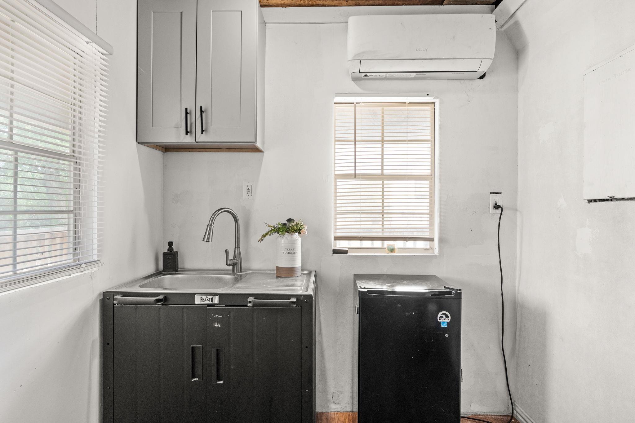 11946 CR 2001, Lometa, TX 76853