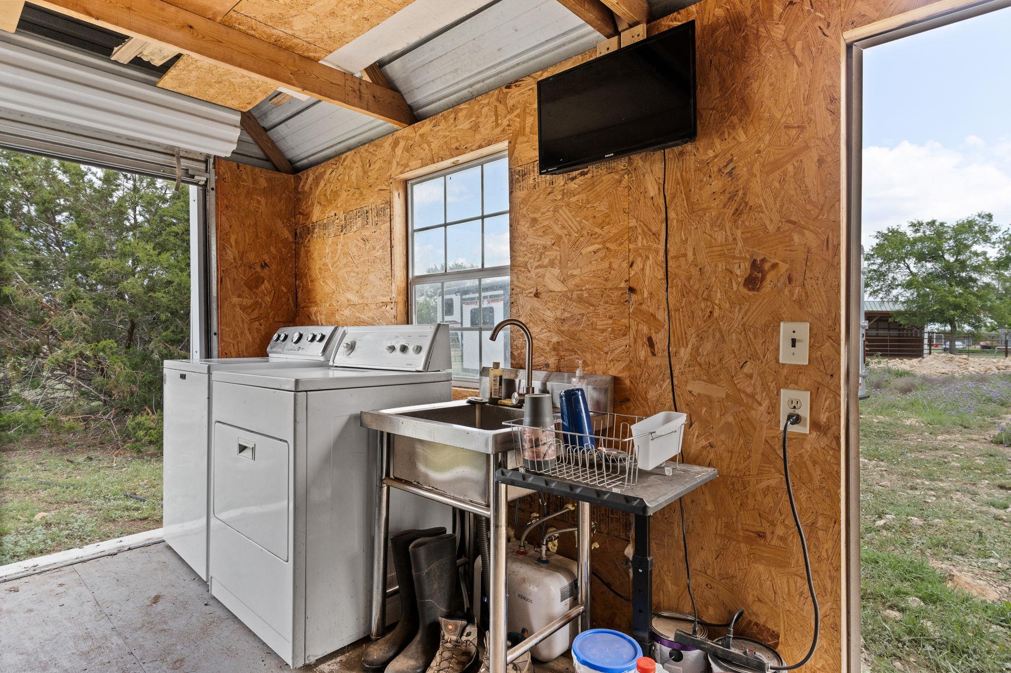 11946 CR 2001, Lometa, TX 76853