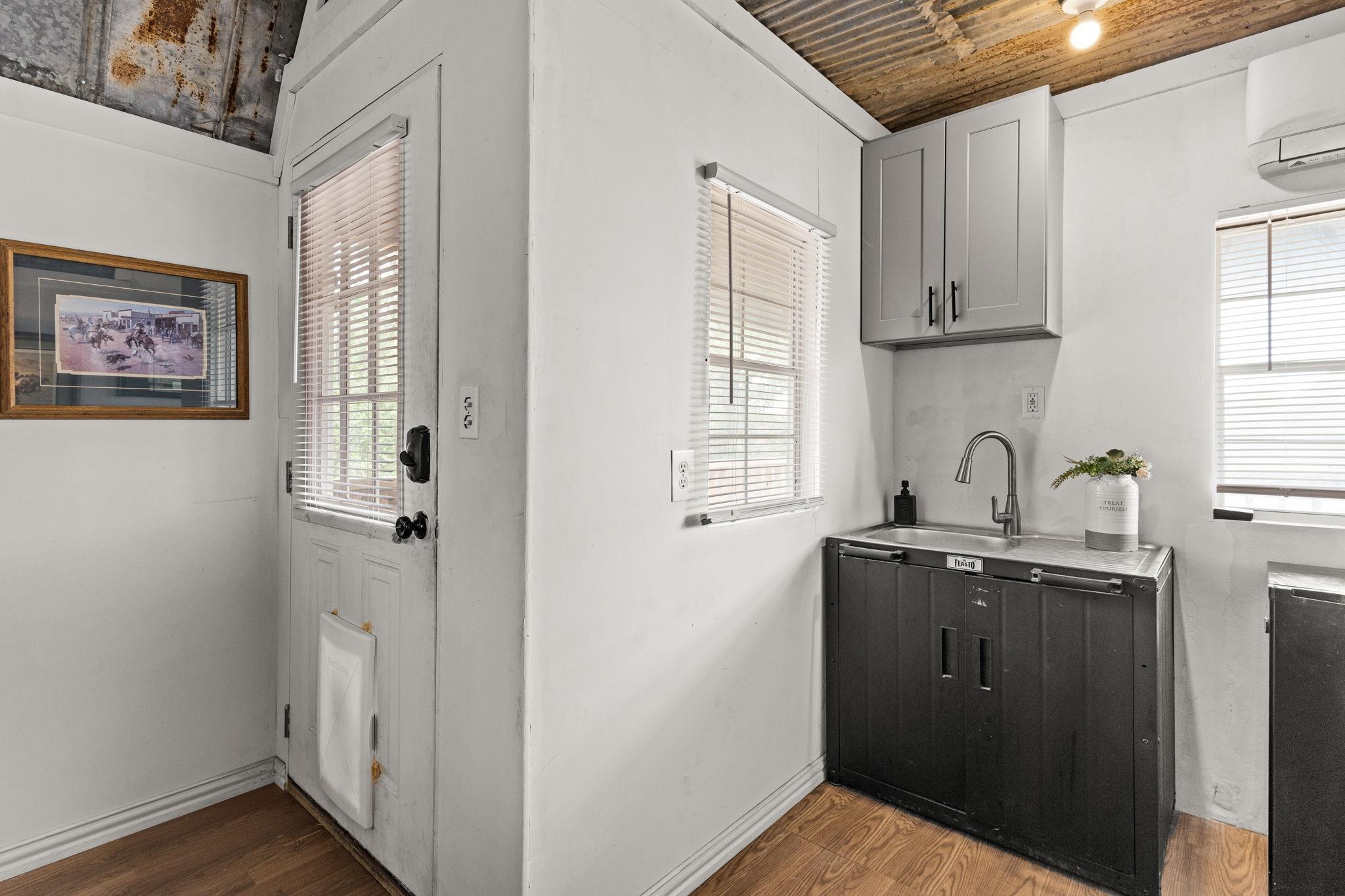 11946 CR 2001, Lometa, TX 76853