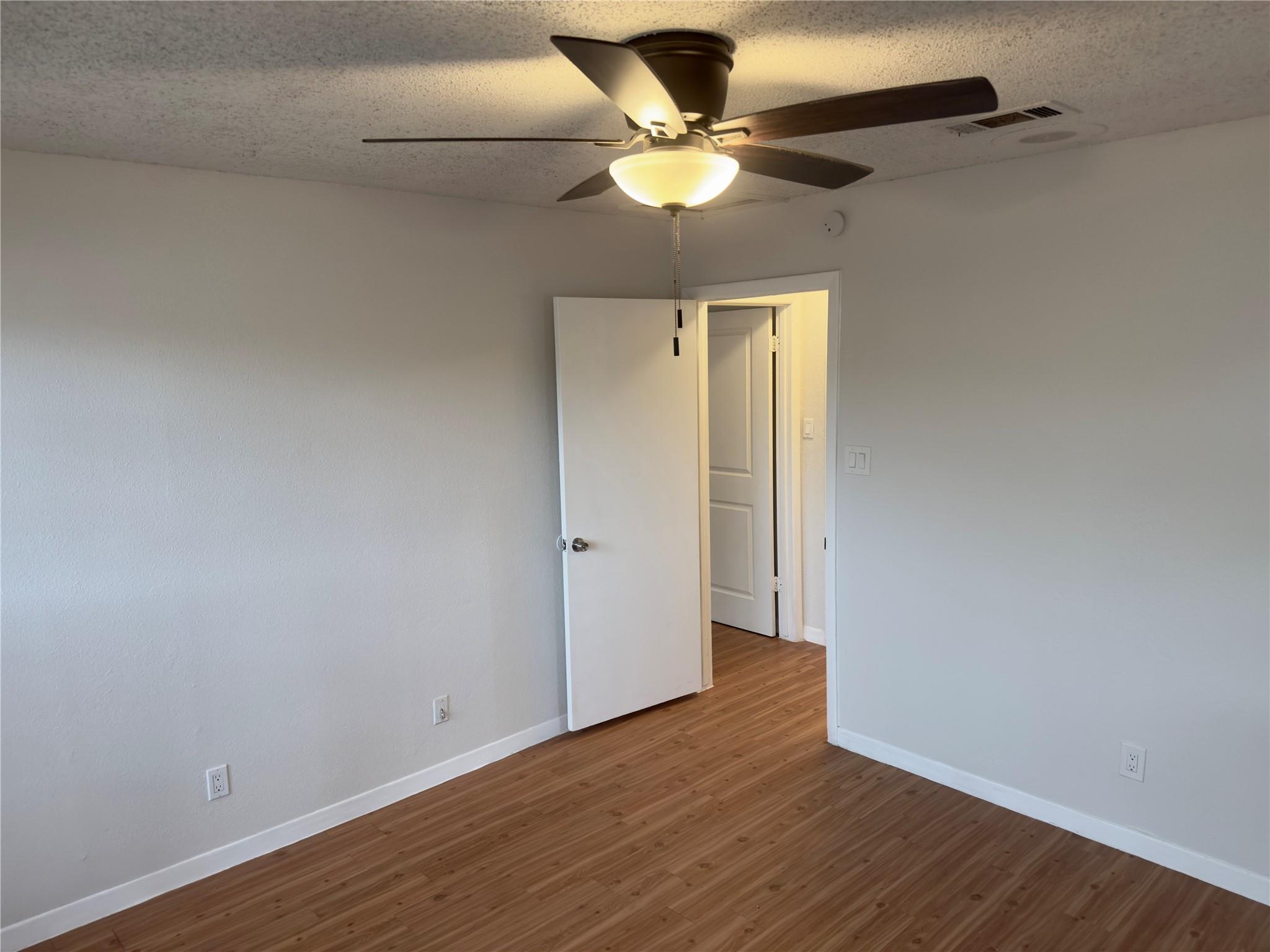 115 Waller # A, Austin, TX 78702