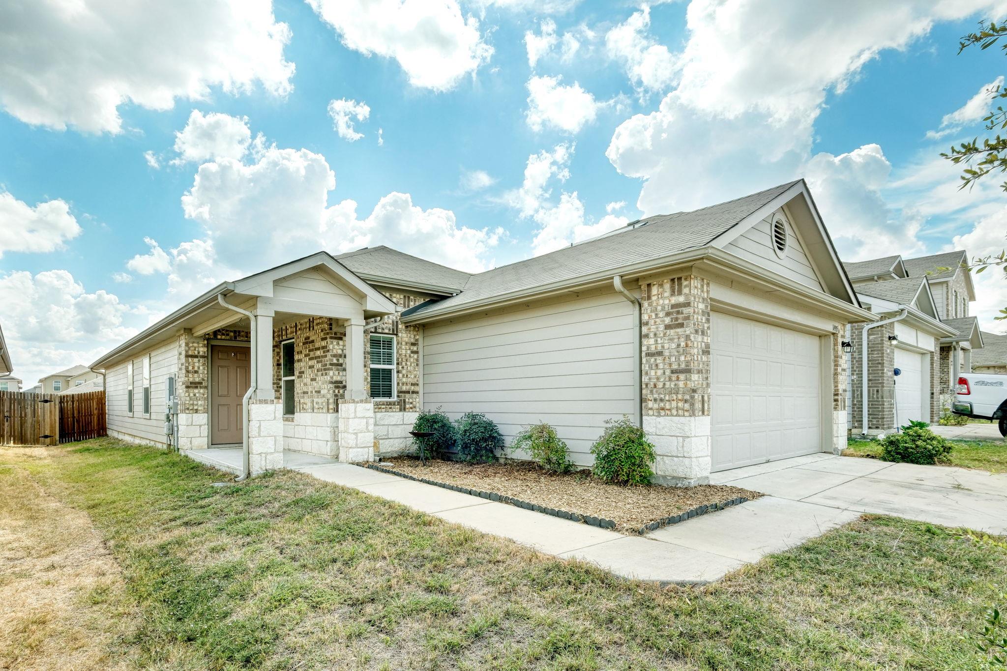 14905 Breccia Rd, Manor, TX 78653