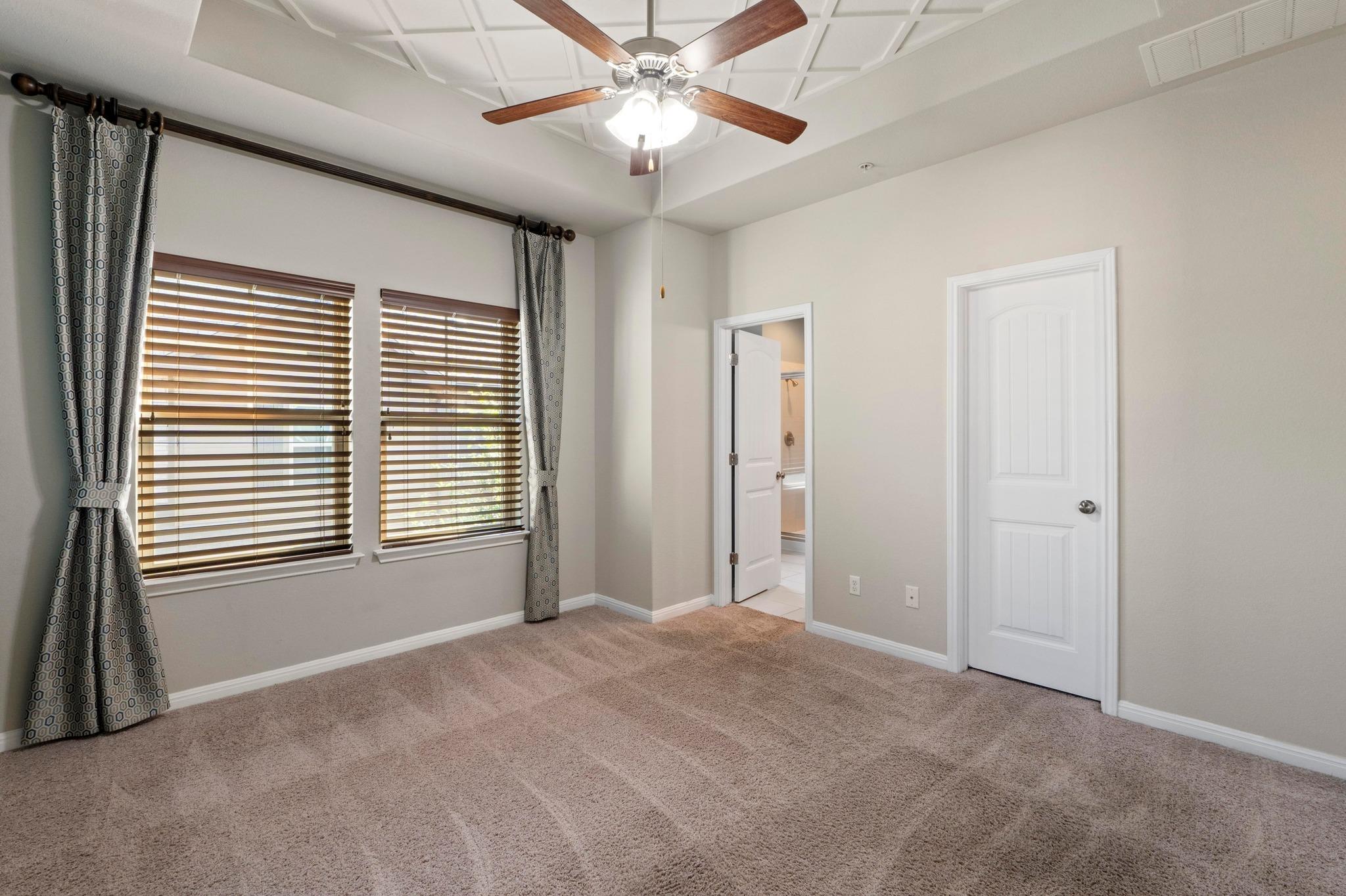 7220 Wyoming Springs Dr # 104, Round Rock, TX 78681