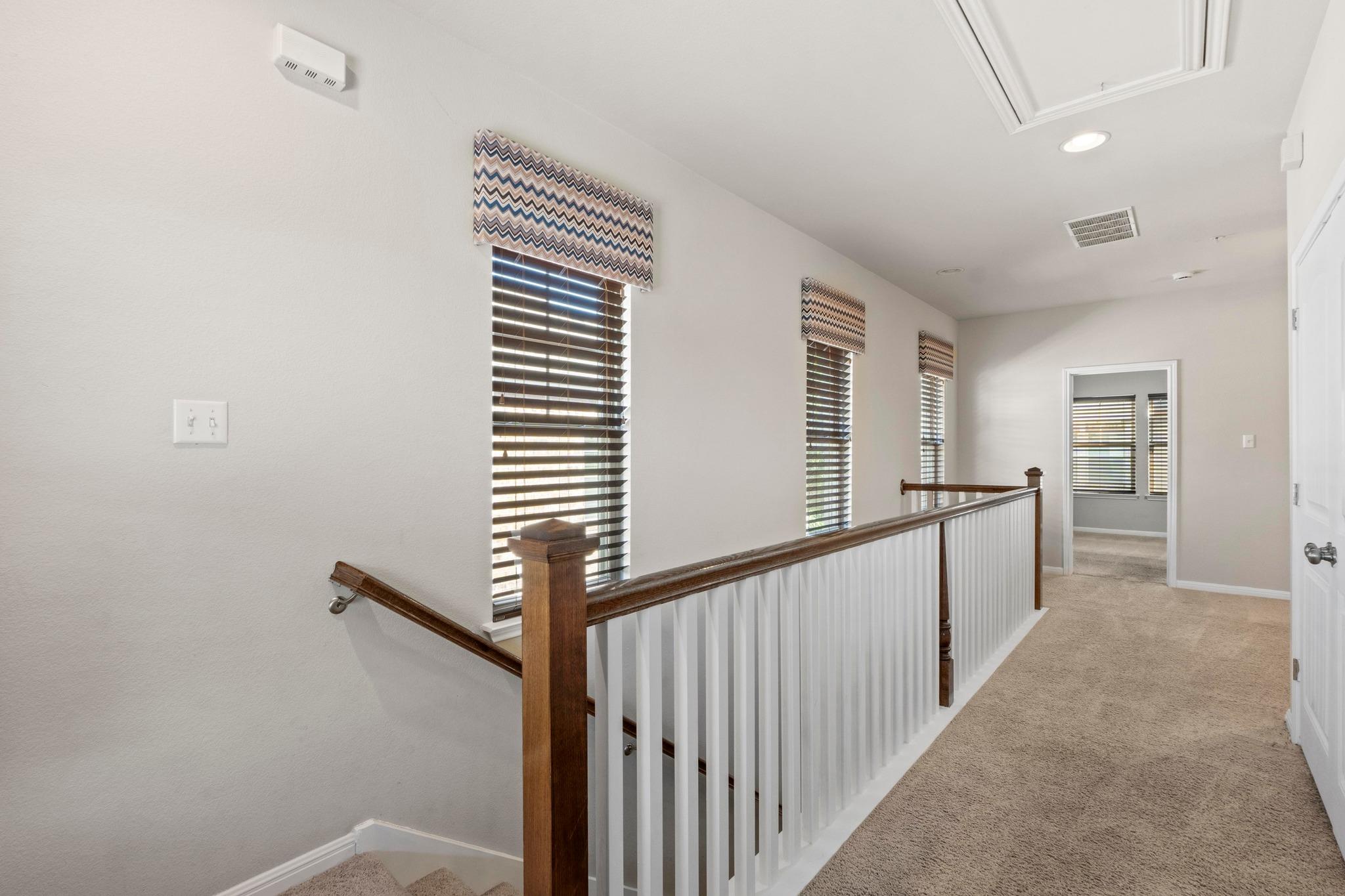 7220 Wyoming Springs Dr # 104, Round Rock, TX 78681