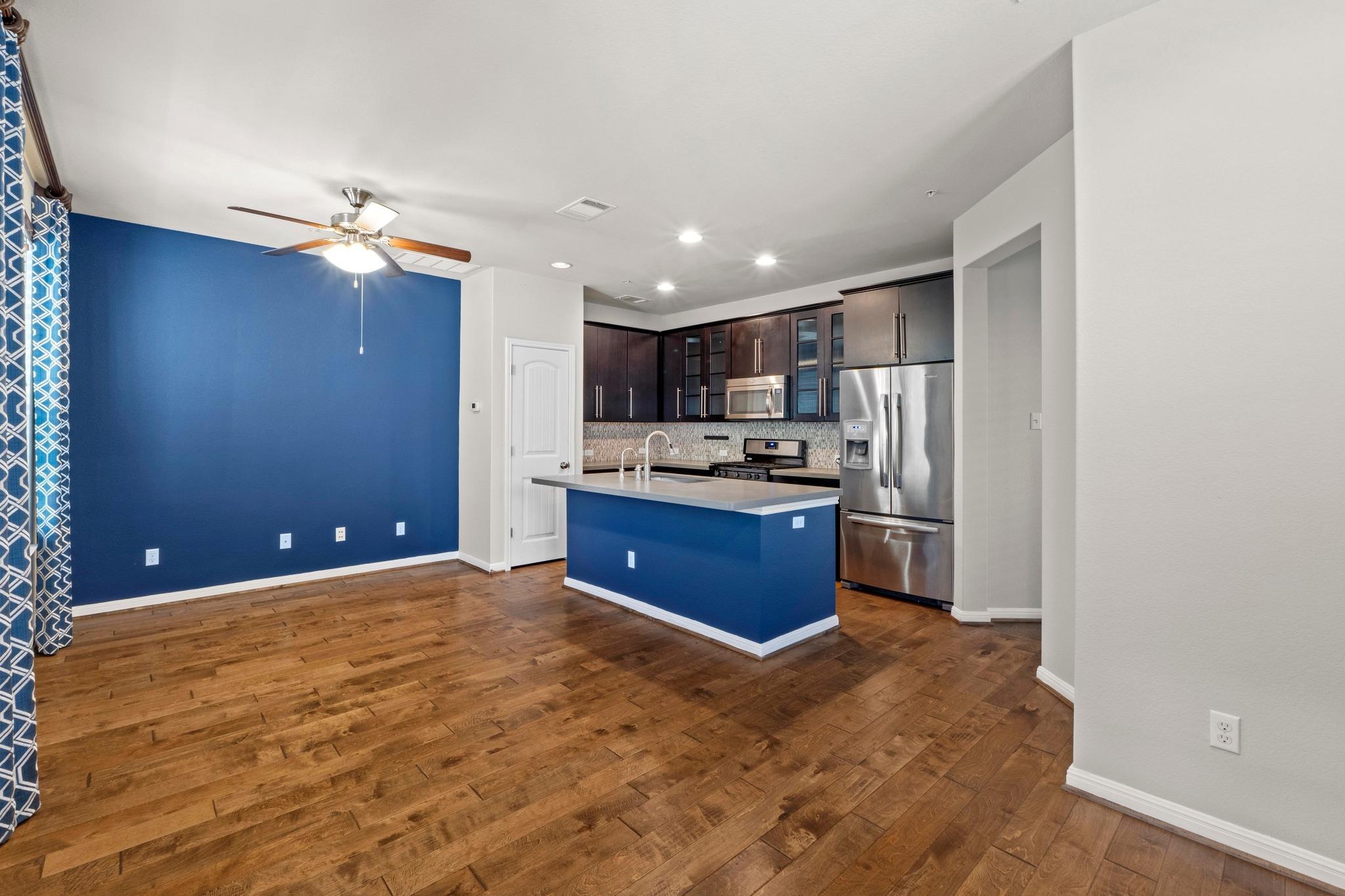 7220 Wyoming Springs Dr # 104, Round Rock, TX 78681