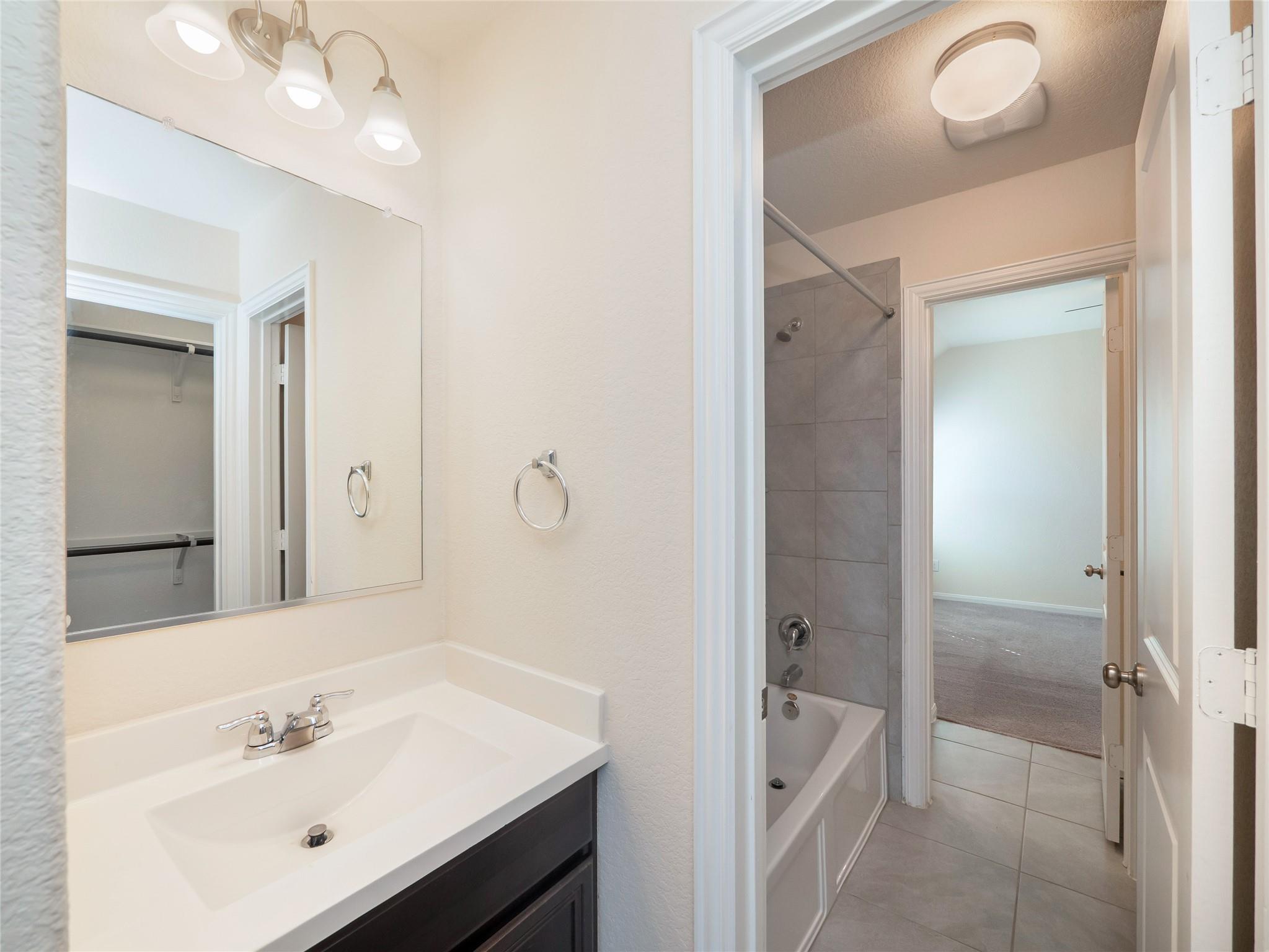 3337 Pauling Loop, Round Rock, TX 78665