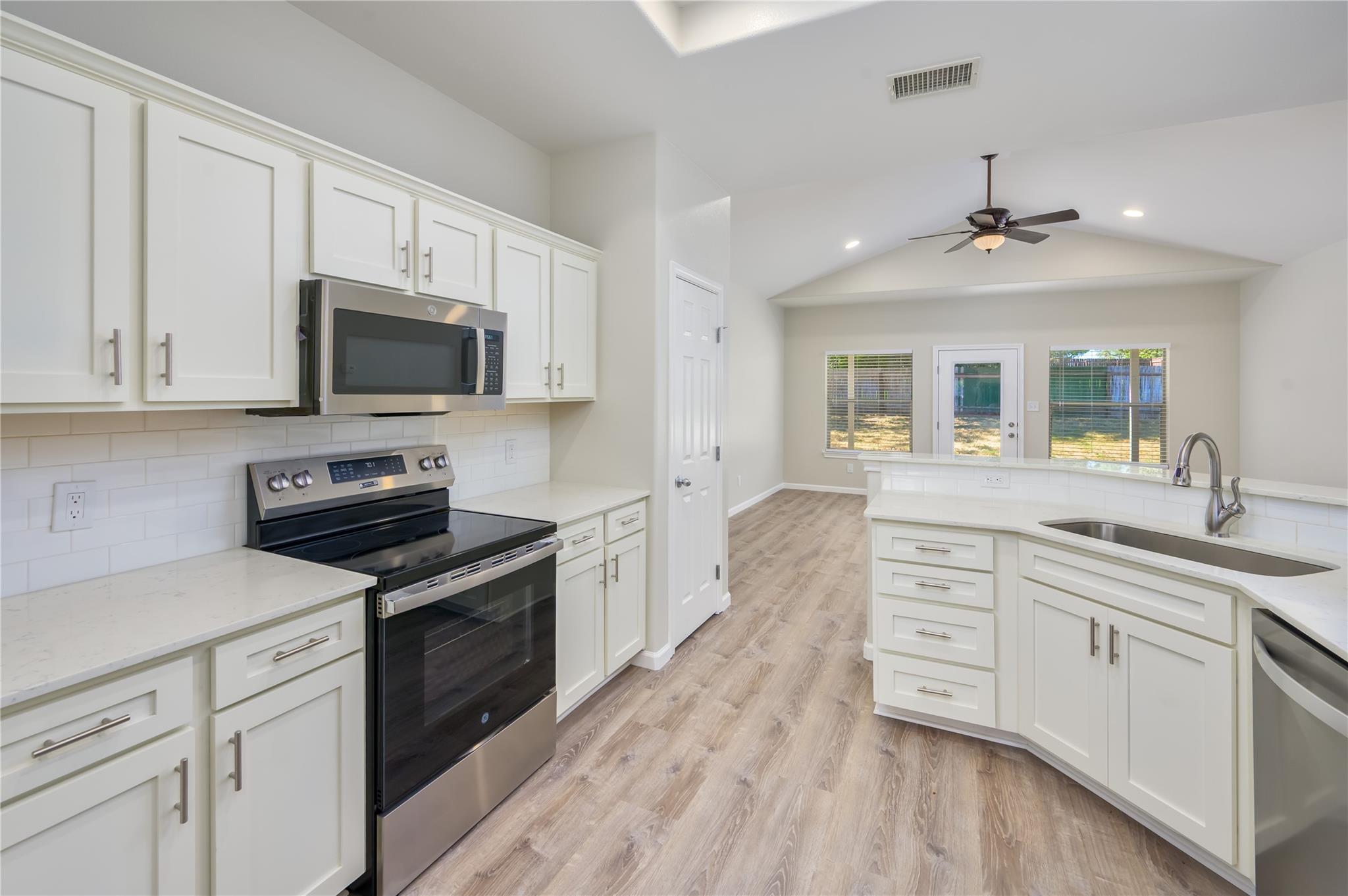 2016 Whitebead Trl, Austin, TX 78734