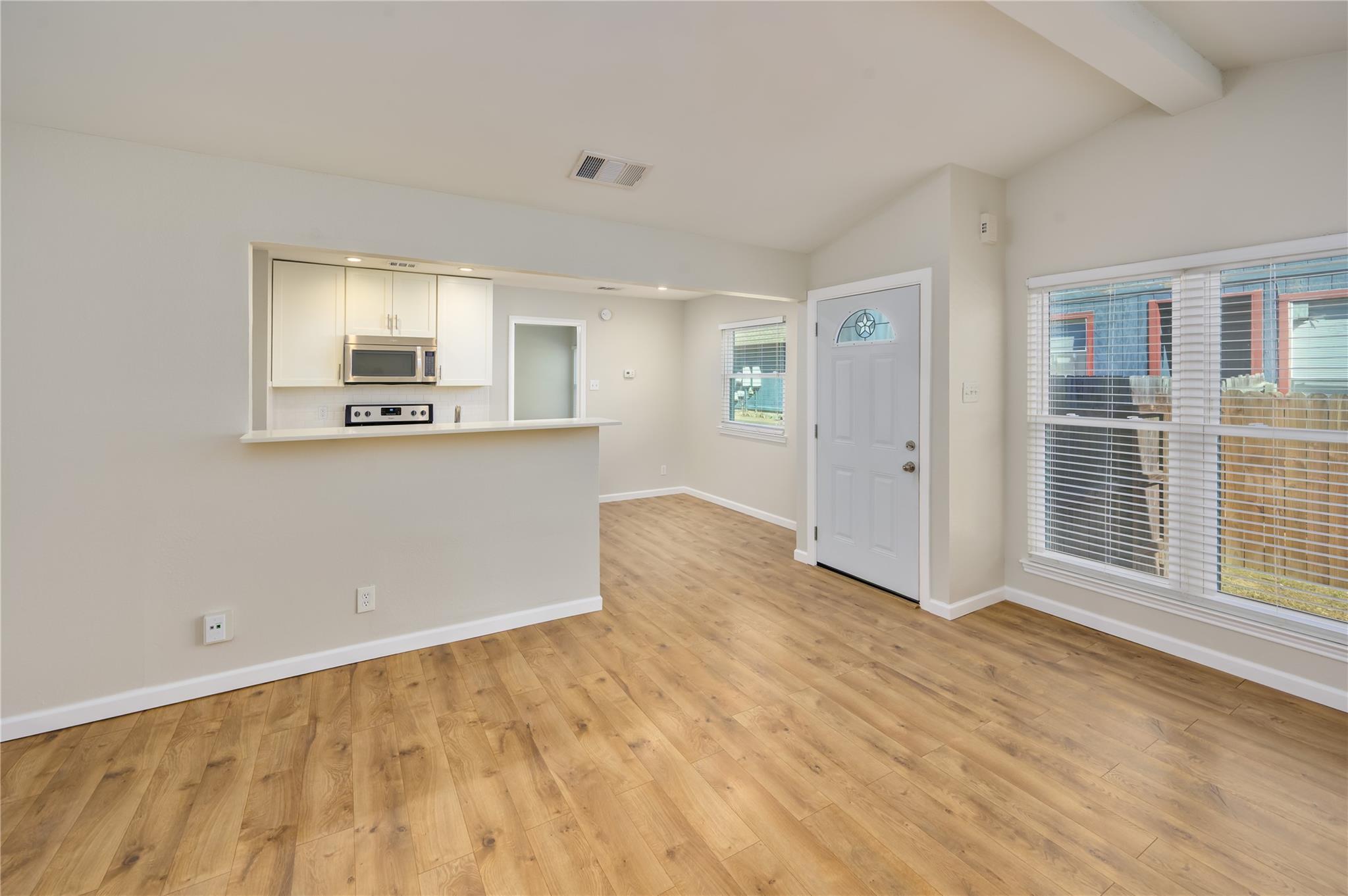 520 Cutty Trl, Lakeway, TX 78734