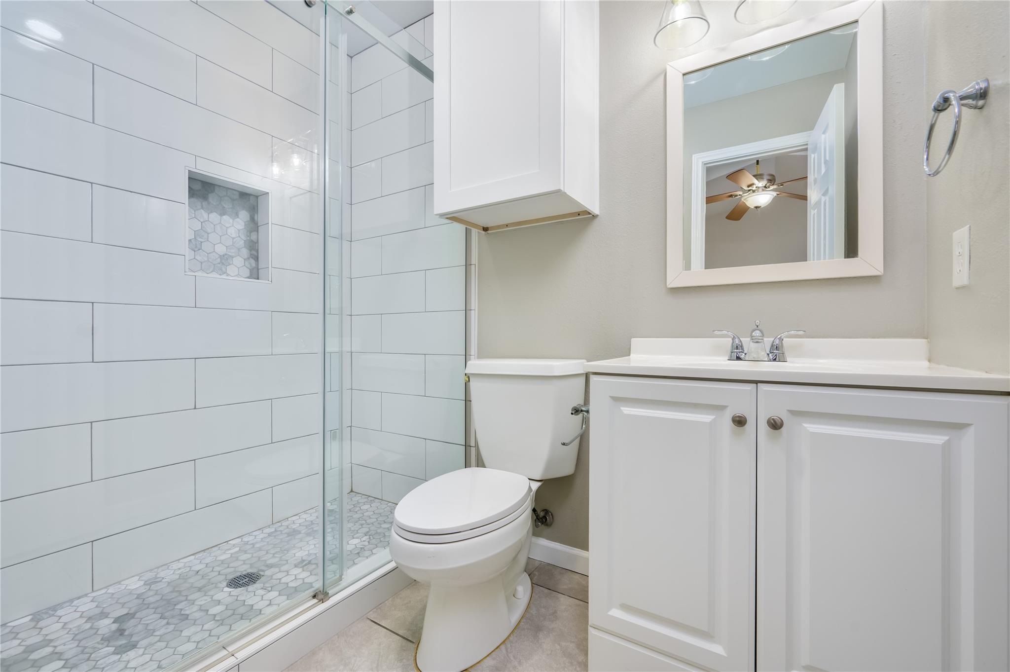 520 Cutty Trl, Lakeway, TX 78734