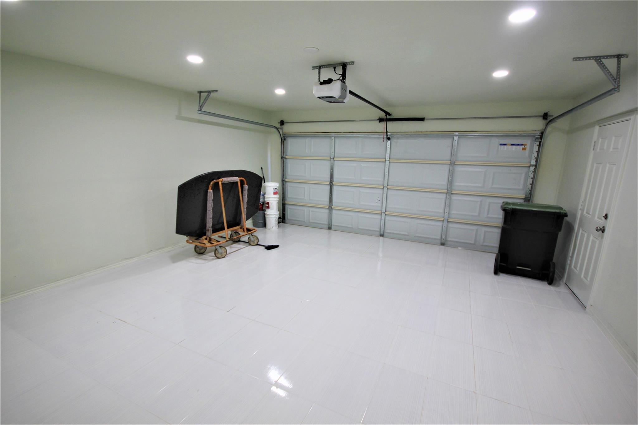 205 Rinehardt St, Hutto, TX 78634