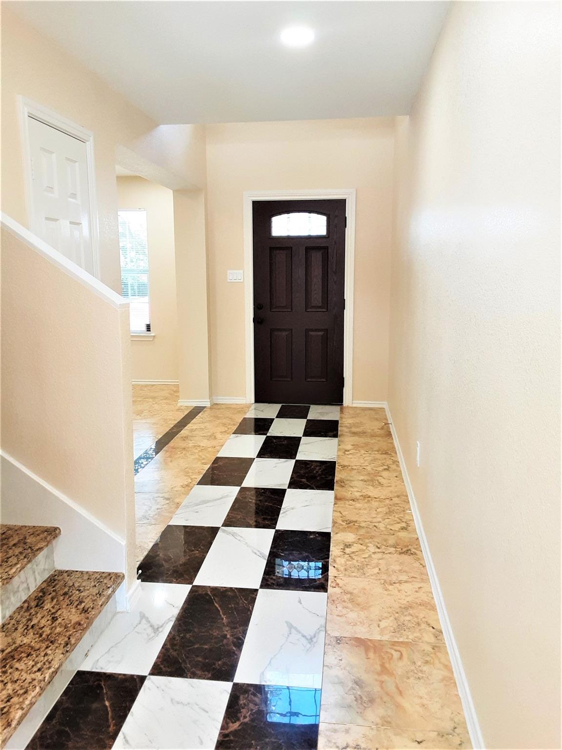 205 Rinehardt St, Hutto, TX 78634