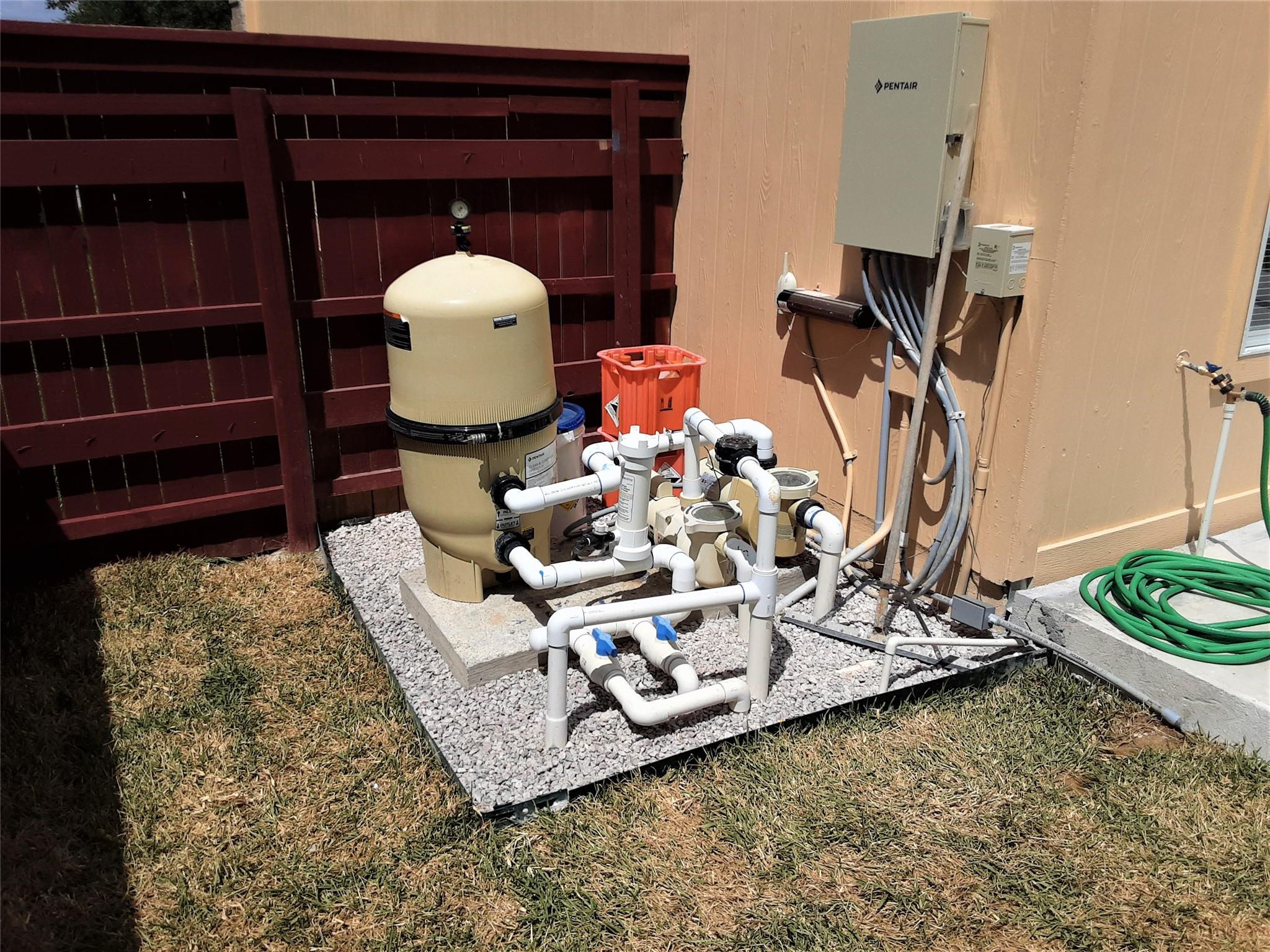 205 Rinehardt St, Hutto, TX 78634