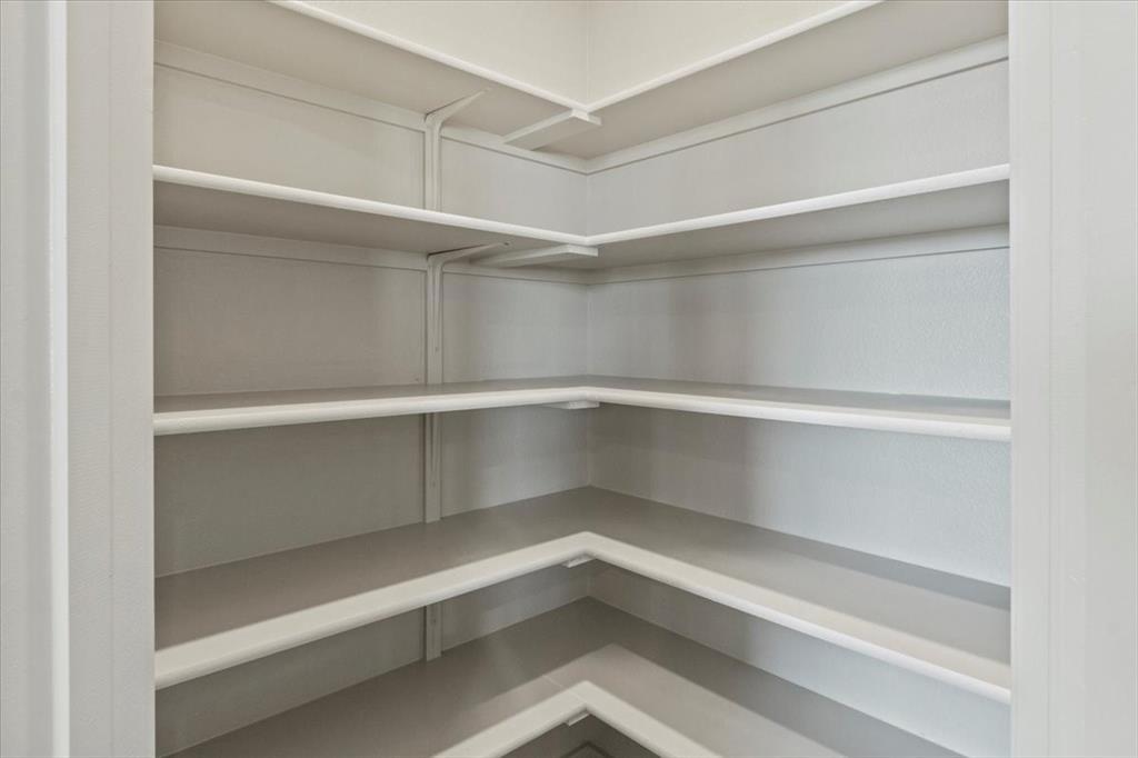 530 Wilshire Rd, San Marcos, TX 78666