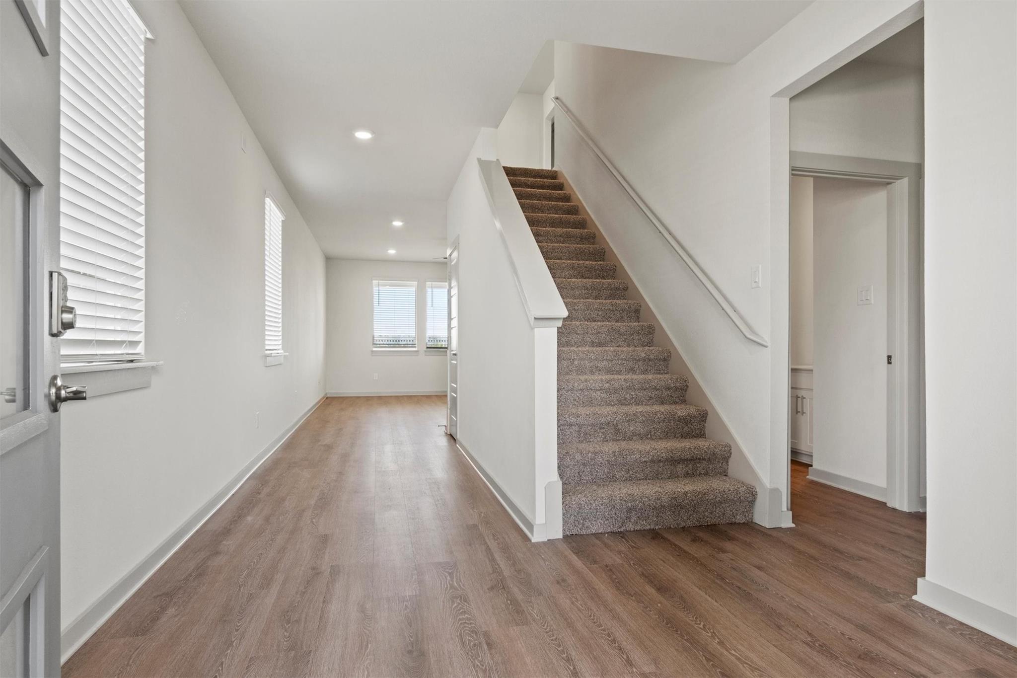 530 Wilshire Rd, San Marcos, TX 78666