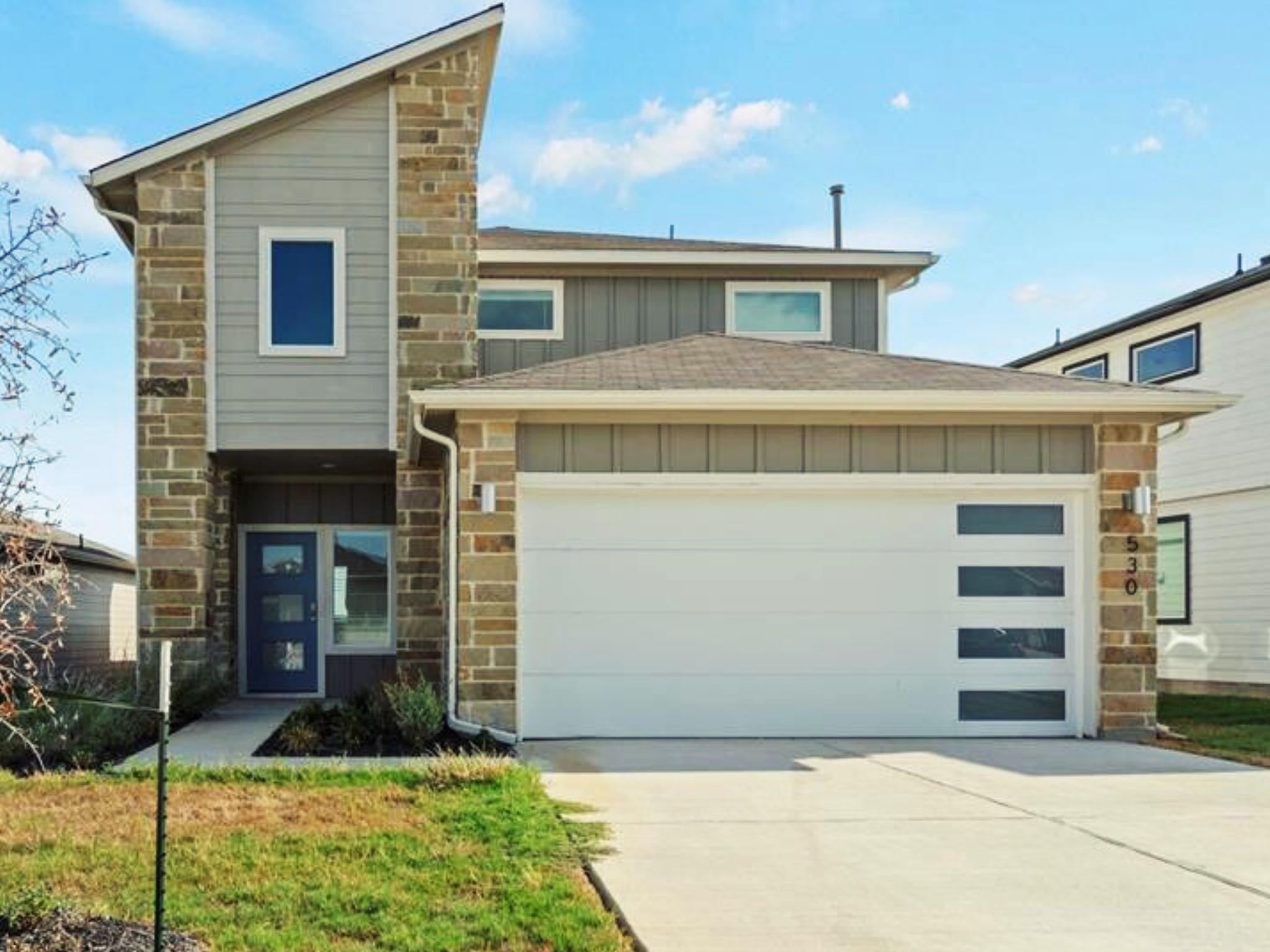 530 Wilshire Rd, San Marcos, TX 78666