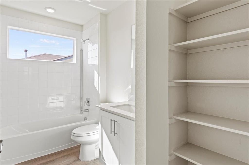 530 Wilshire Rd, San Marcos, TX 78666