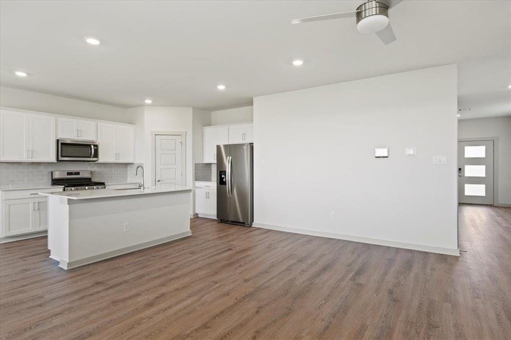 530 Wilshire Rd, San Marcos, TX 78666