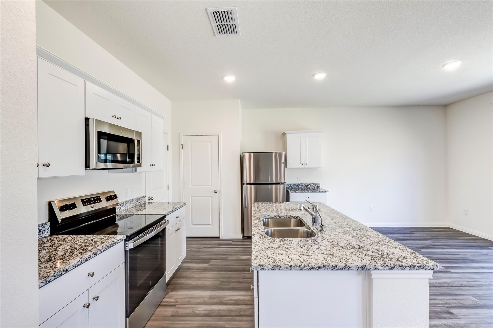 344 Enforcer Loop, Jarrell, TX 76537