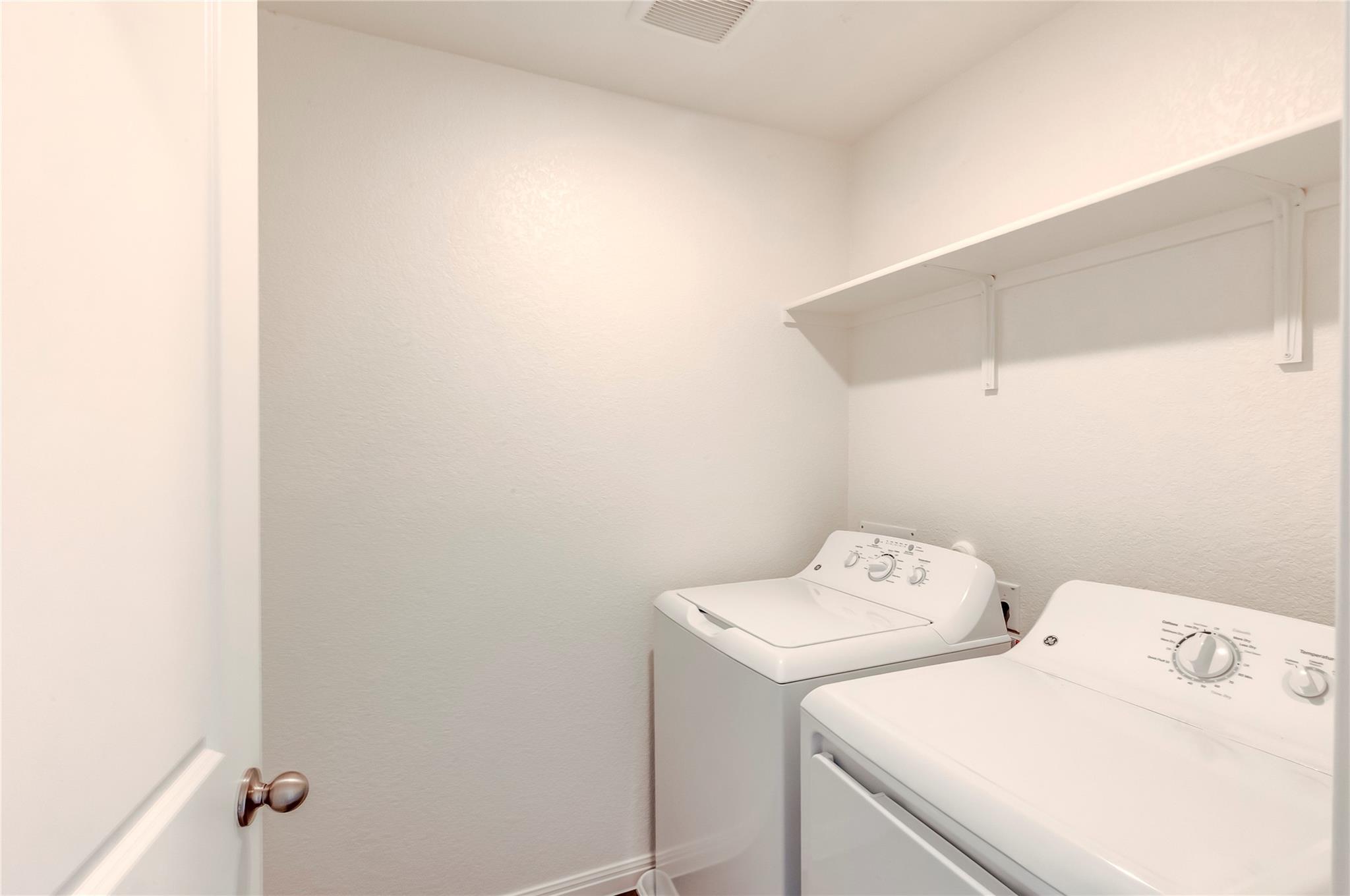 344 Enforcer Loop, Jarrell, TX 76537