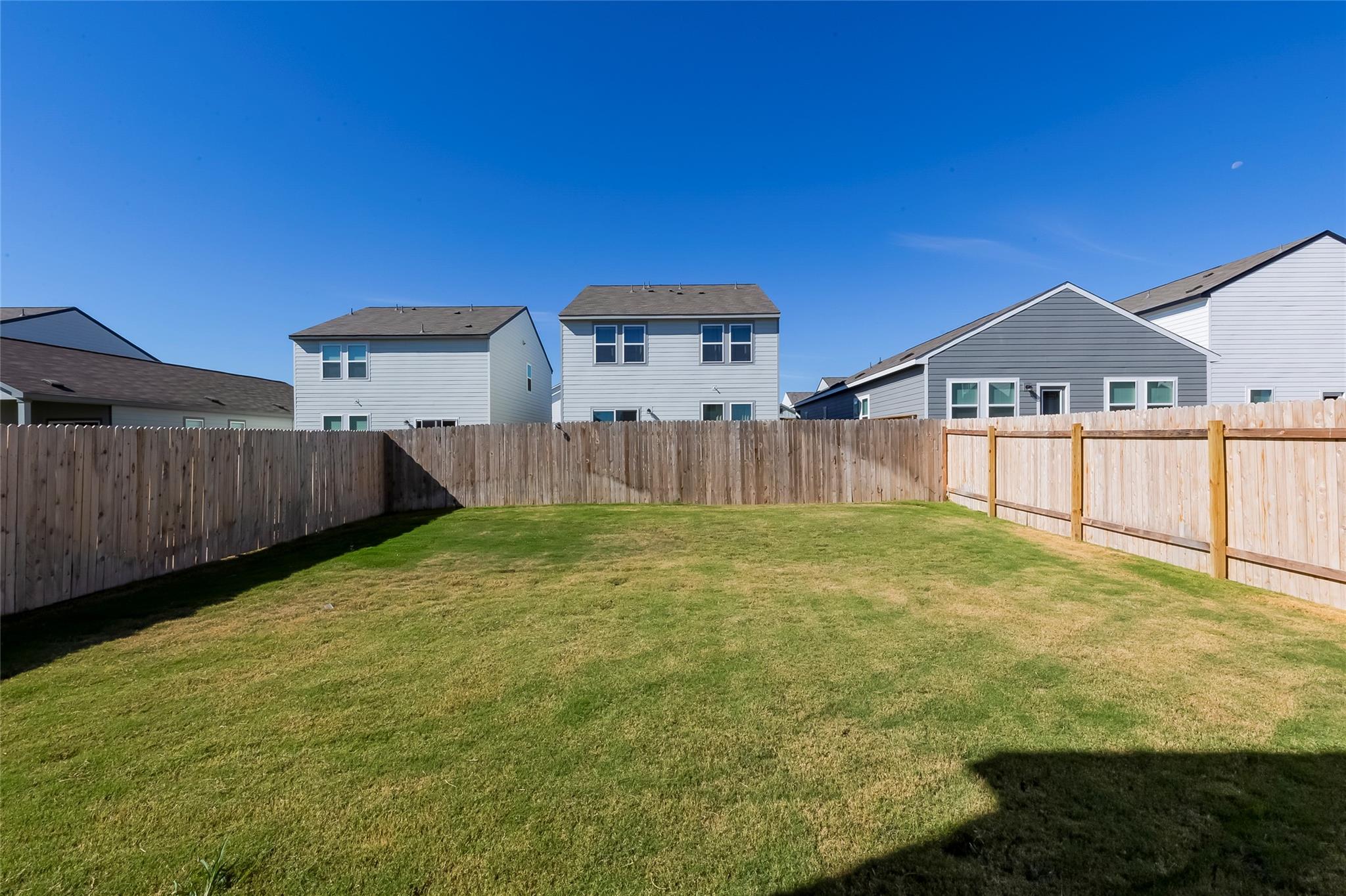 344 Enforcer Loop, Jarrell, TX 76537