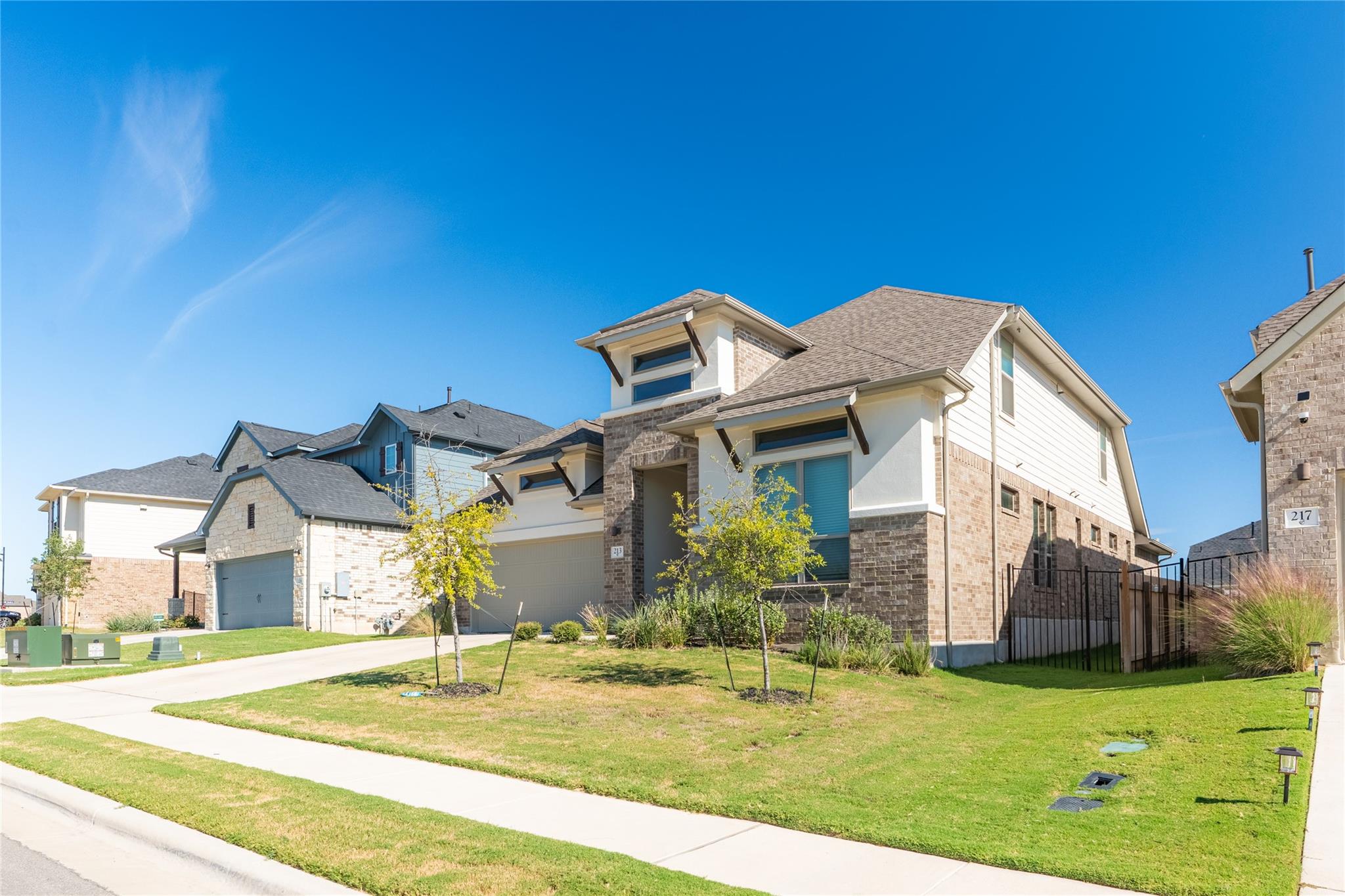 213 Mira Mesa Dr, Liberty Hill, TX 78642