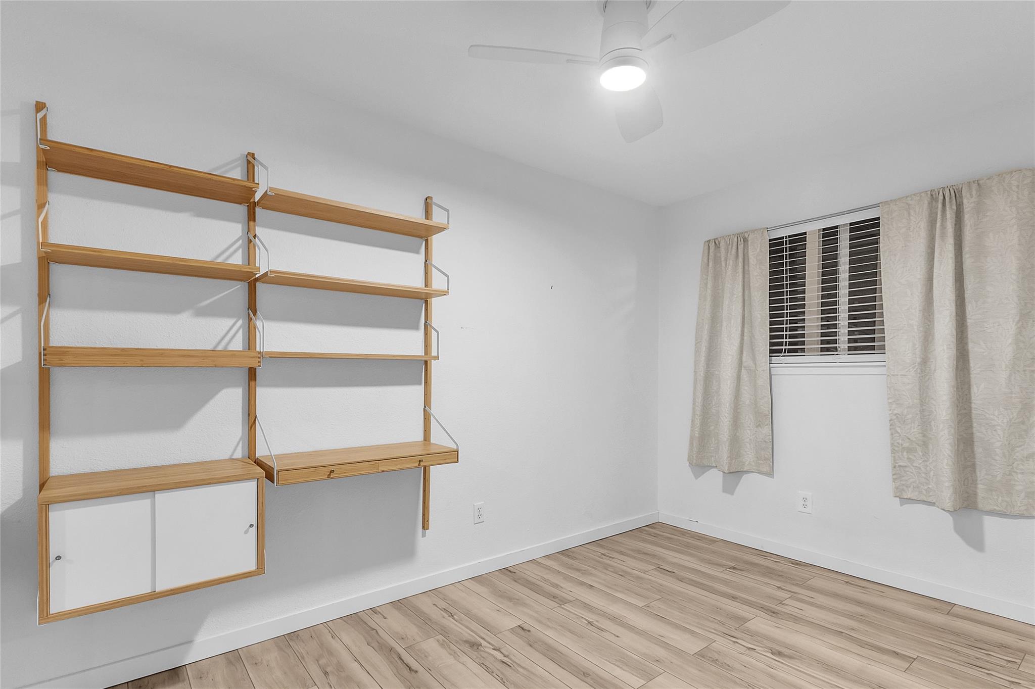 1840 Burton Dr # 184, Austin, TX 78741