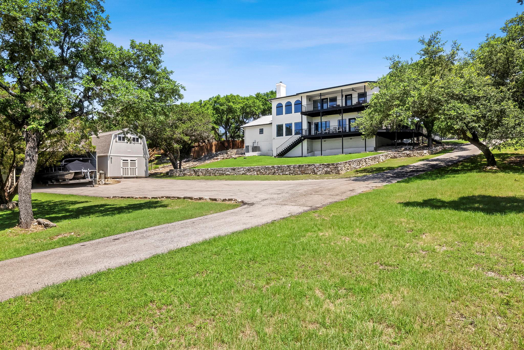 1242 STAGECOACH DR Dr, Canyon Lake, TX 78133